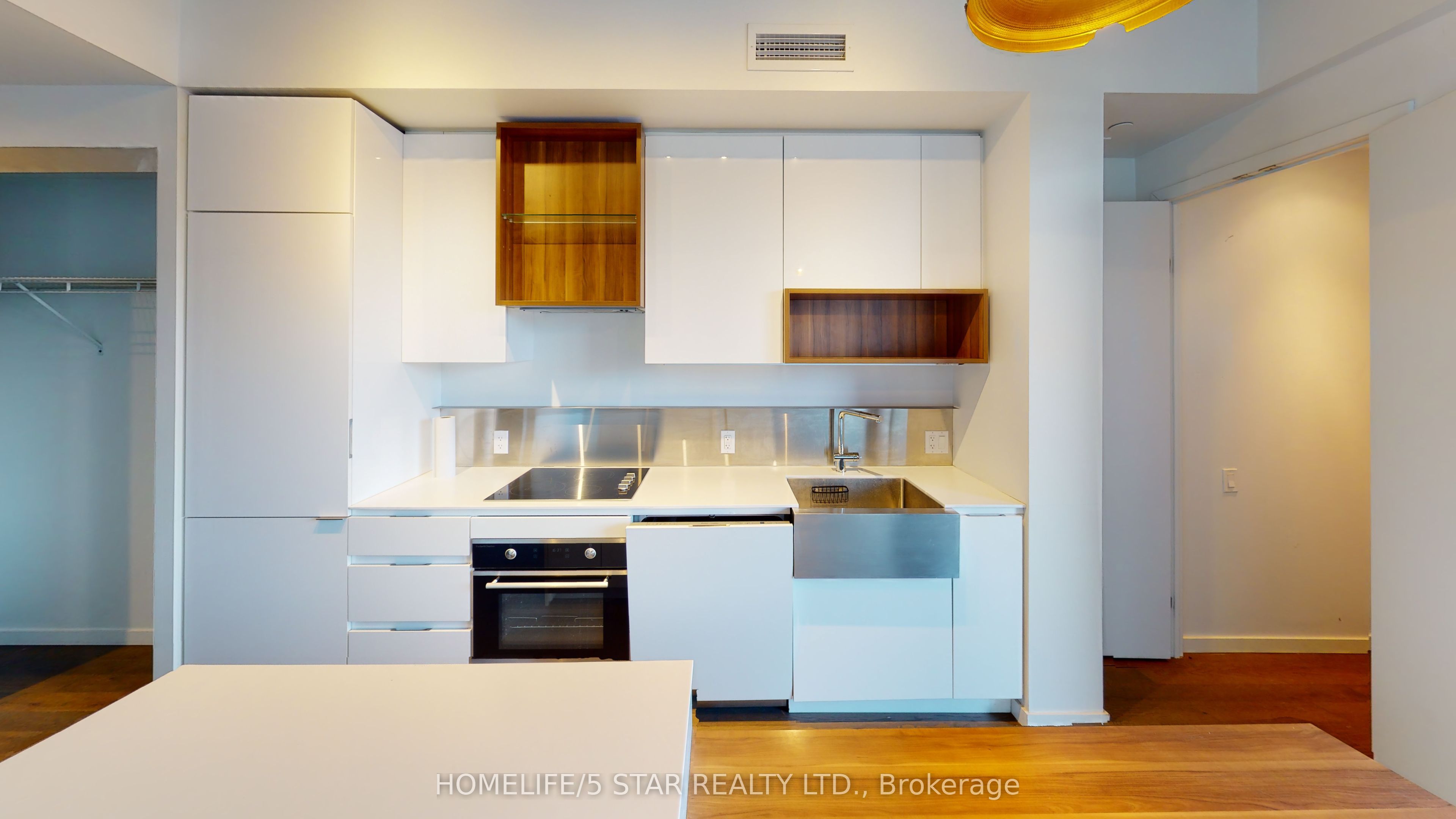 383 SORAUREN Avenue 310, Toronto, ON M6R 0A4 photo 3