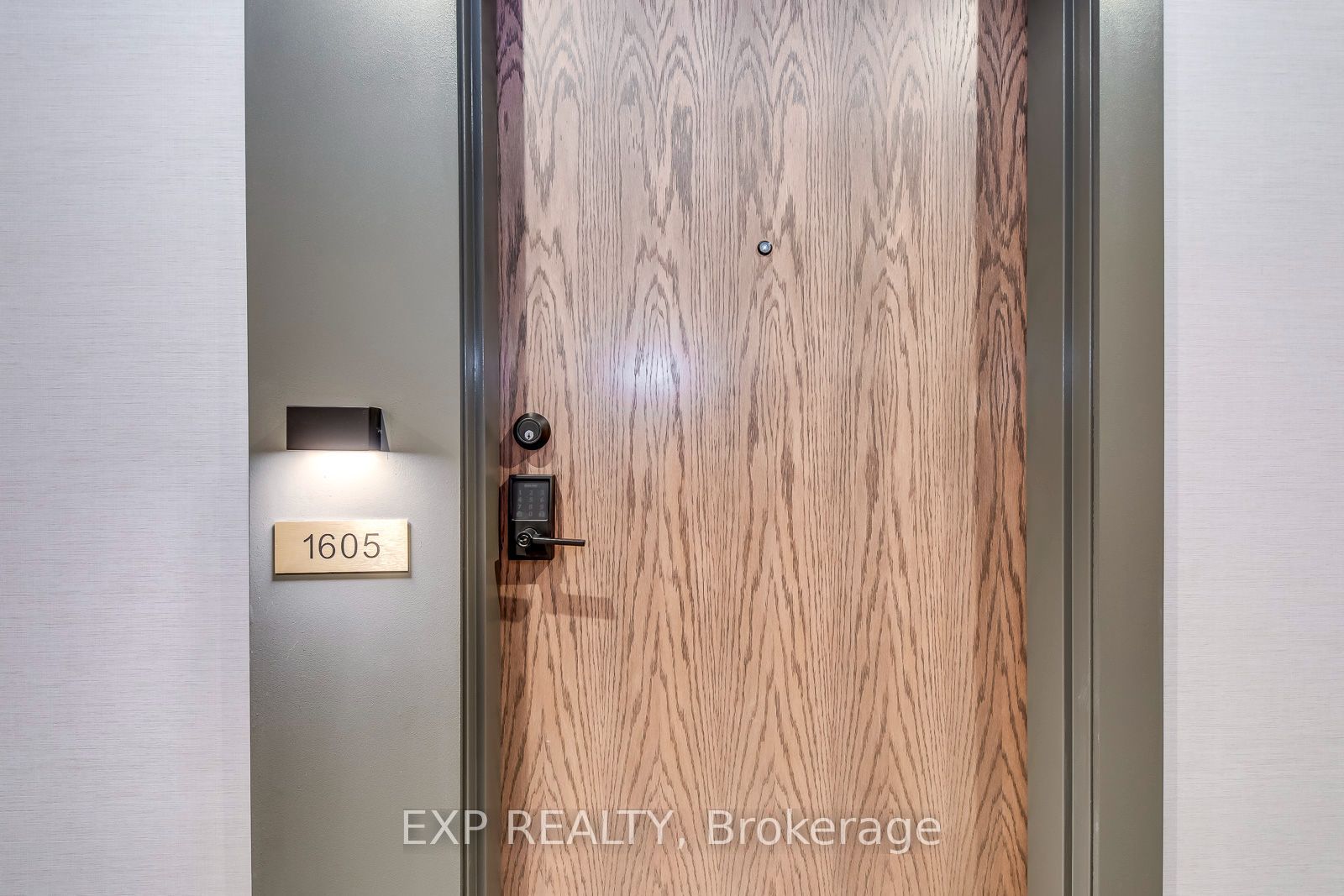 1035 Southdown Road 1605, Mississauga, ON L5J 0A2 photo 5