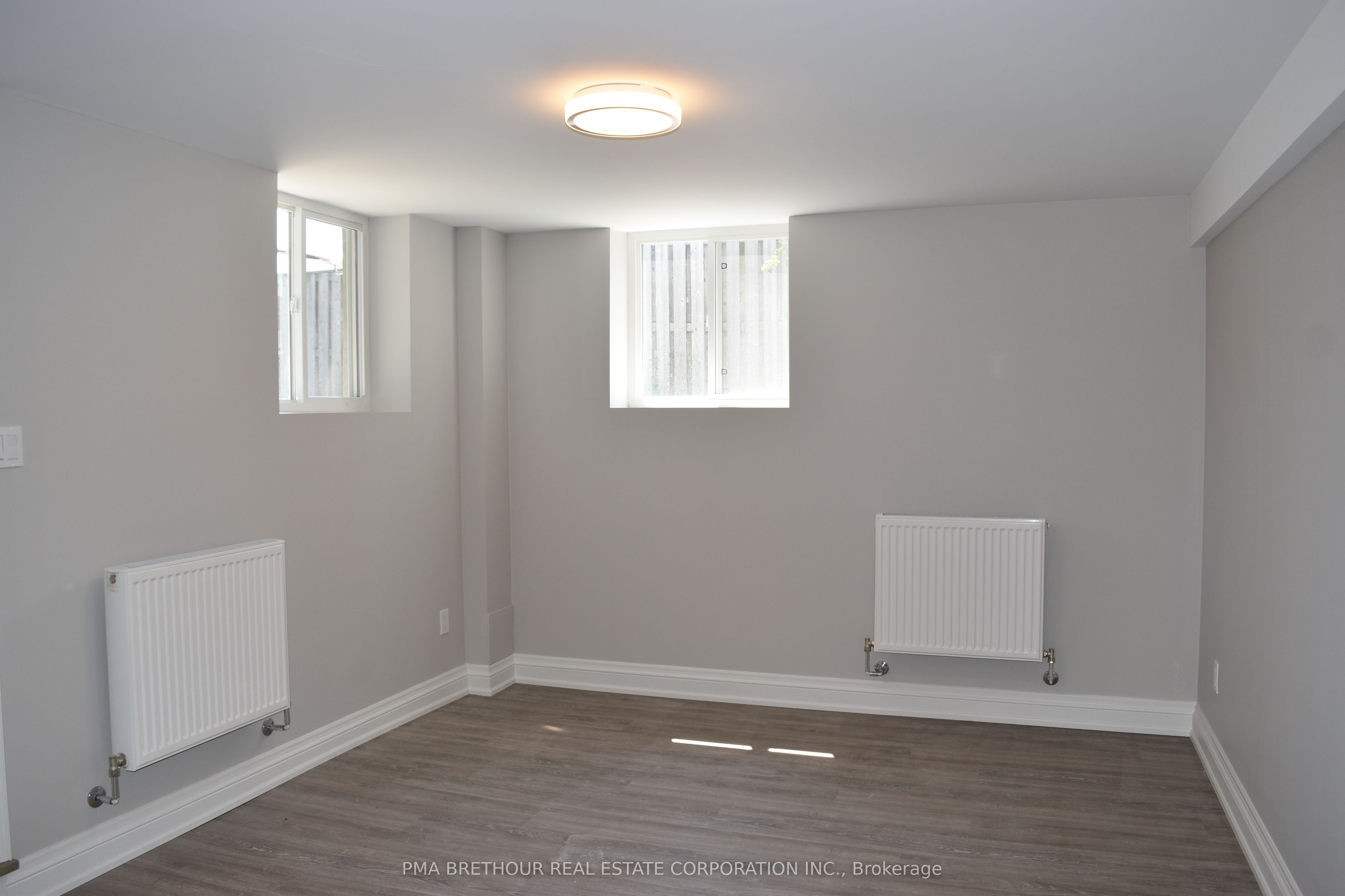 67 Cartwright Avenue, Toronto, ON M6A 1V1 photo 5