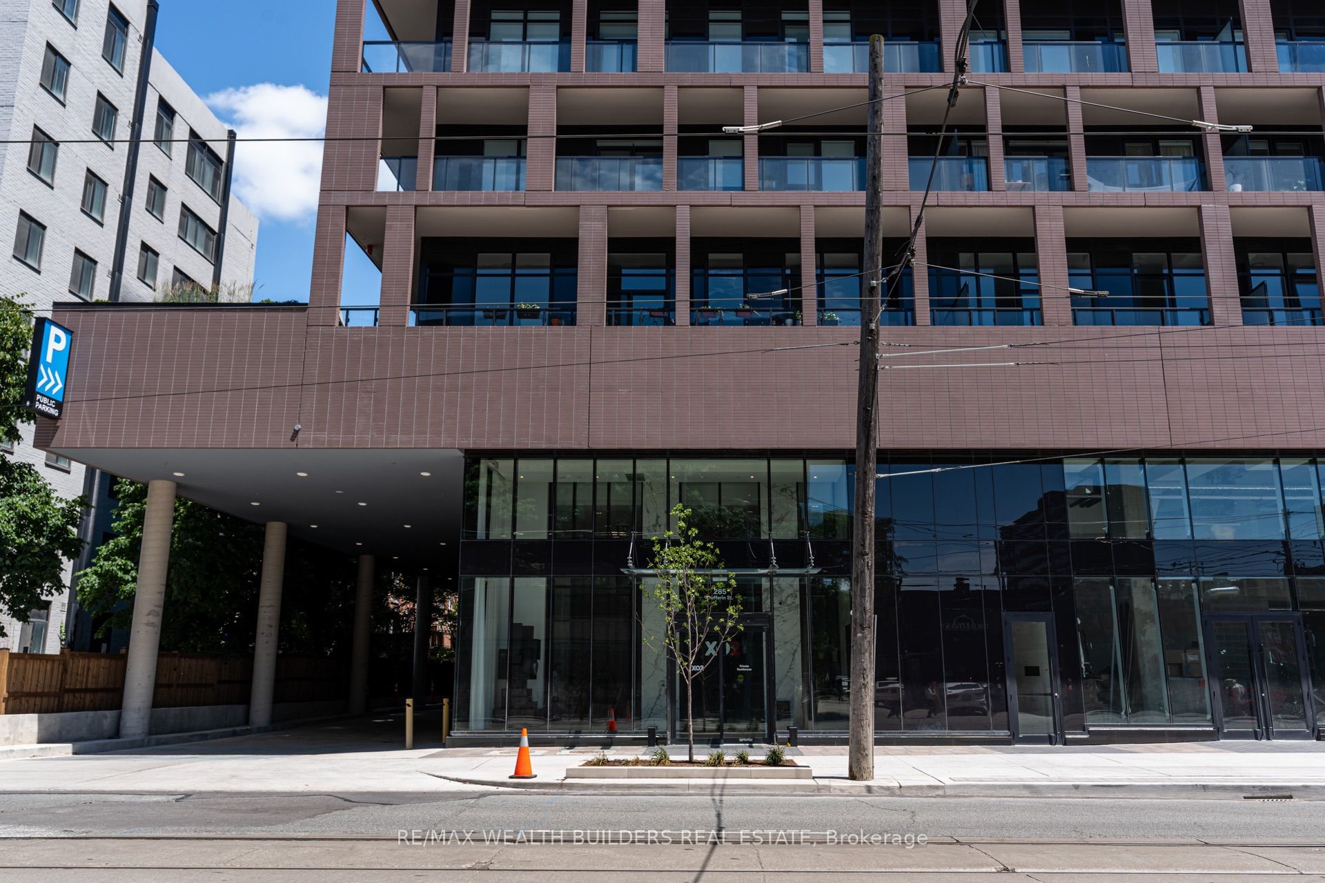 285 Dufferin Street 1103, Toronto, ON M6K 0J2 photo 4