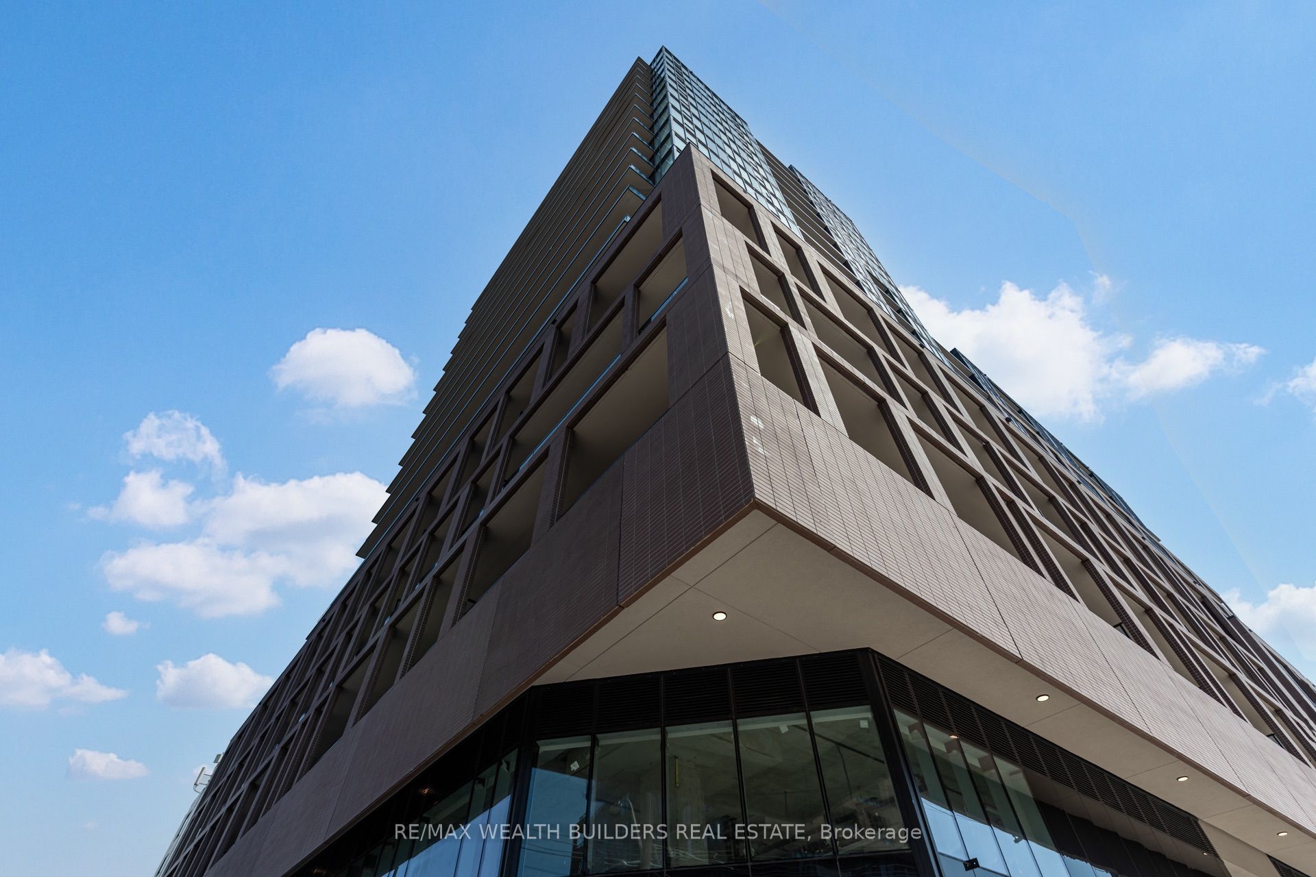 285 Dufferin Street 1103, Toronto, ON M6K 0J2 photo 5