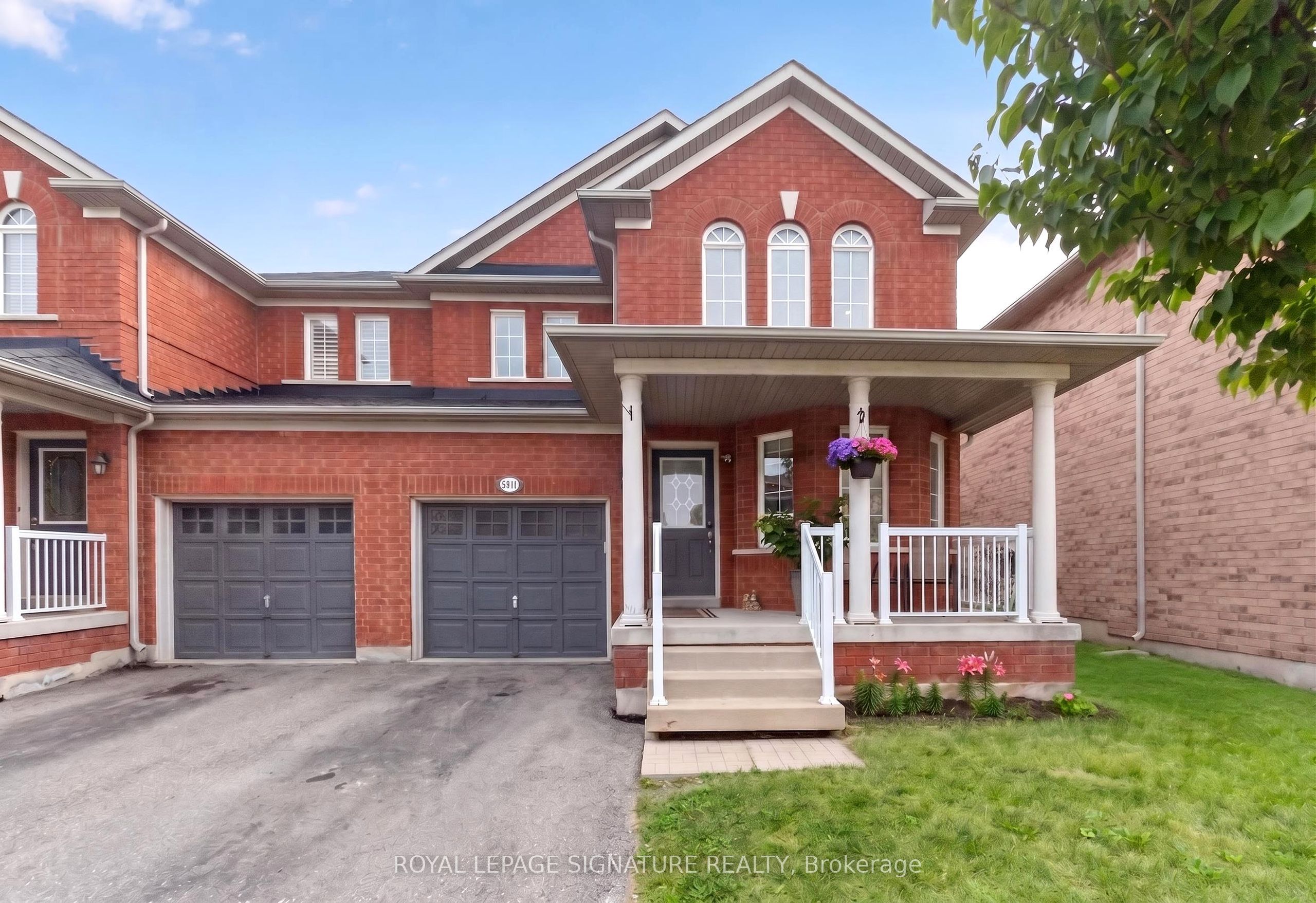 5910 Manzanillo Crescent, Mississauga, ON L5M 6Y6 photo 2