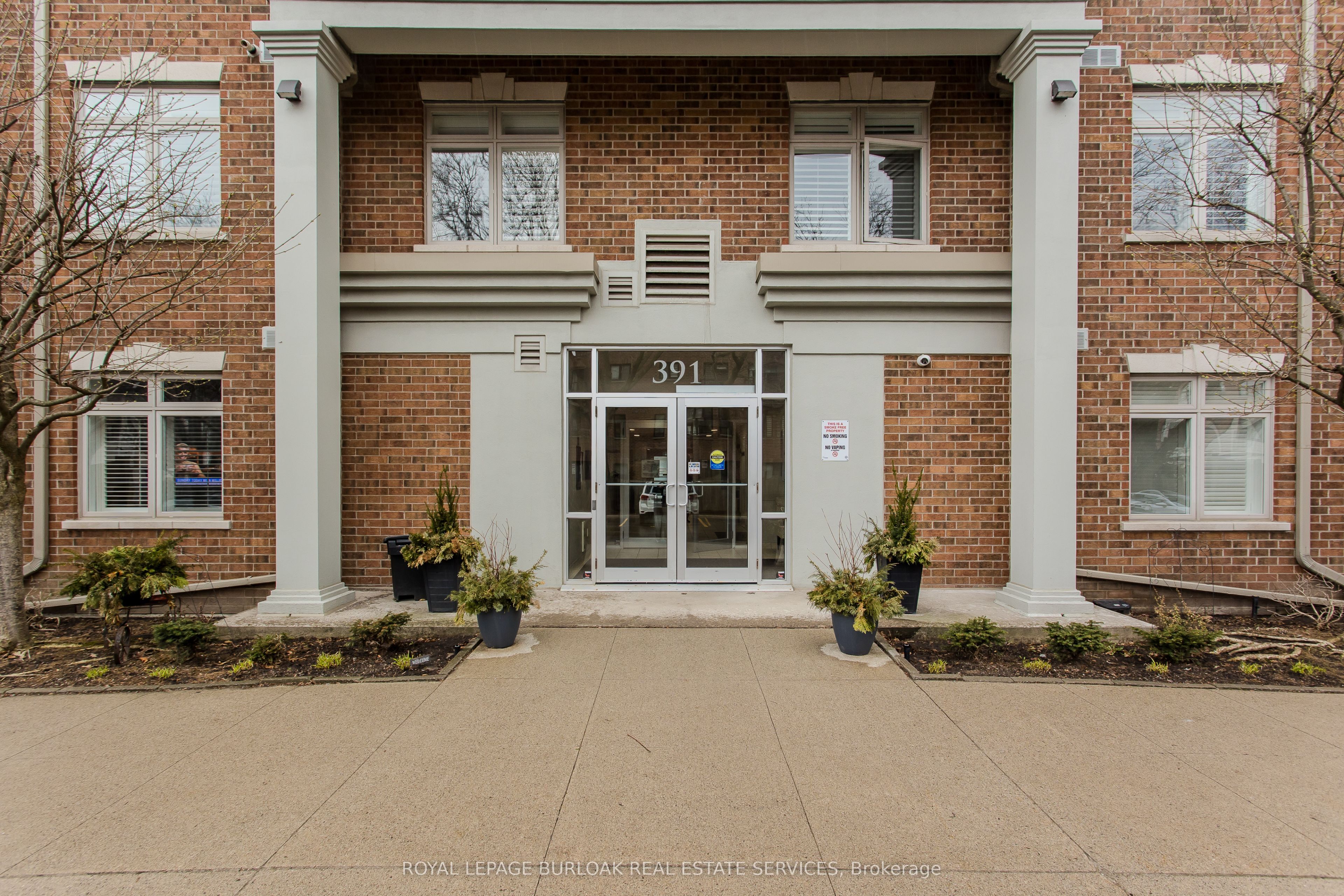 391 Plains Road E 412, Burlington, ON L7T 4M2 photo 4