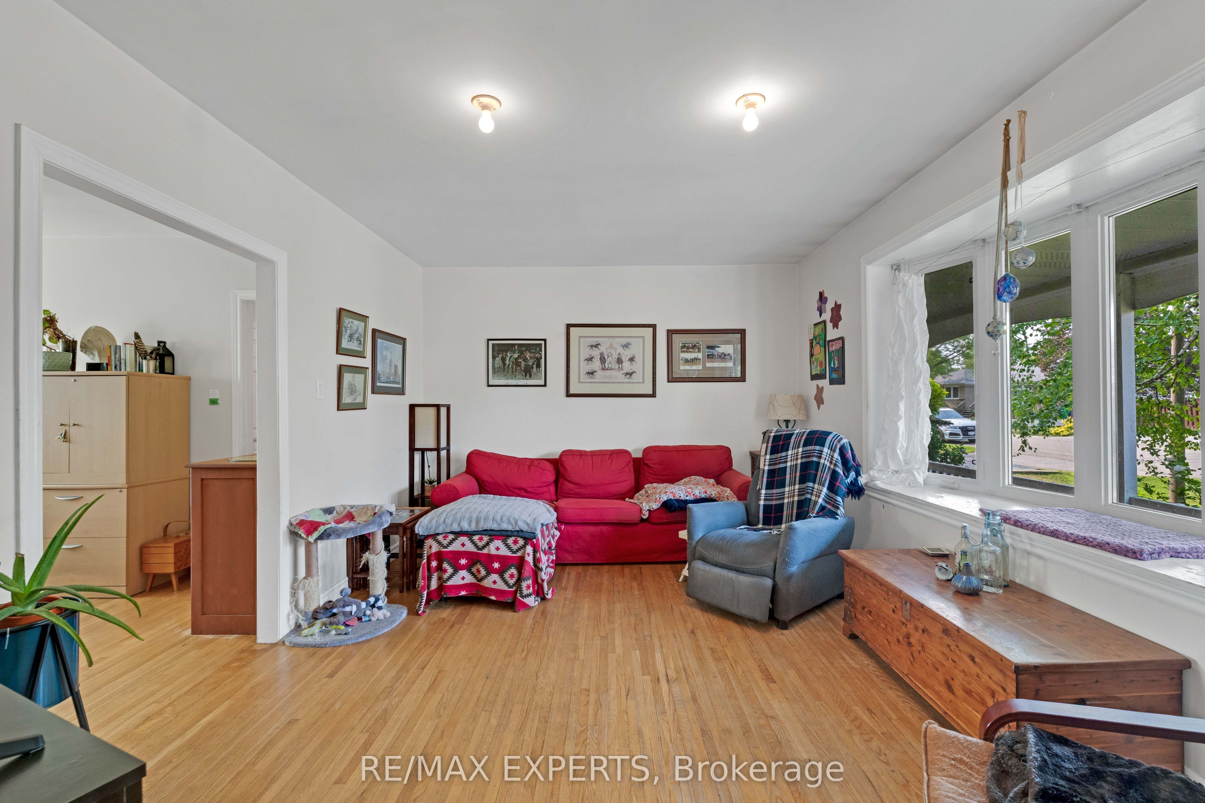 307 Pearl Street, Caledon, ON L7E 4Z2 photo 5