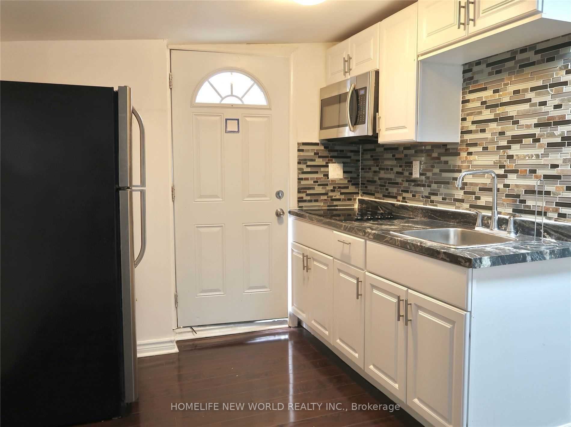 1514 Davenport Road 202, Toronto, ON M6H 2H8 photo 4