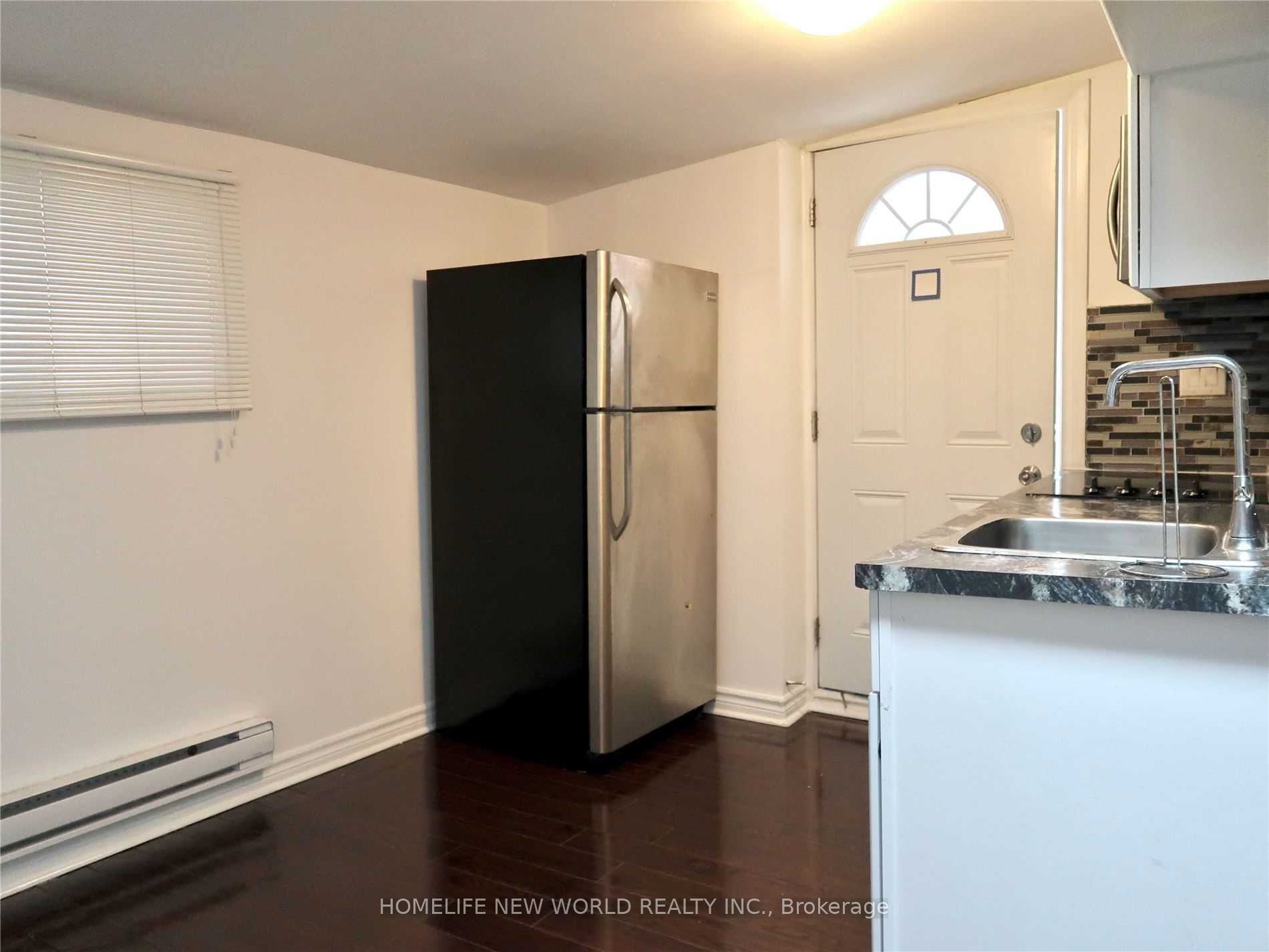 1514 Davenport Road 202, Toronto, ON M6H 2H8 photo 5