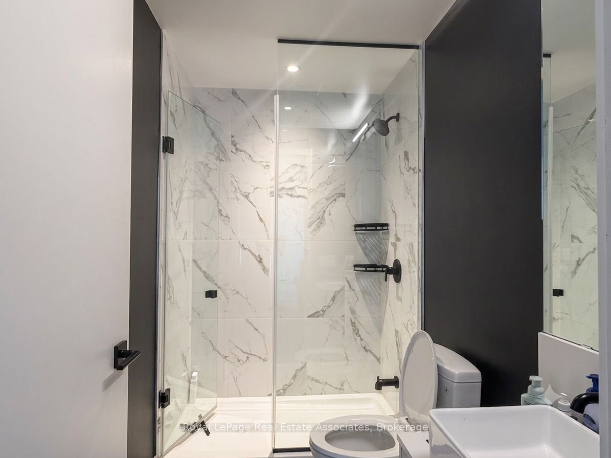 1285 Dupont Street 1309, Toronto, ON M6H 0E3 photo 3