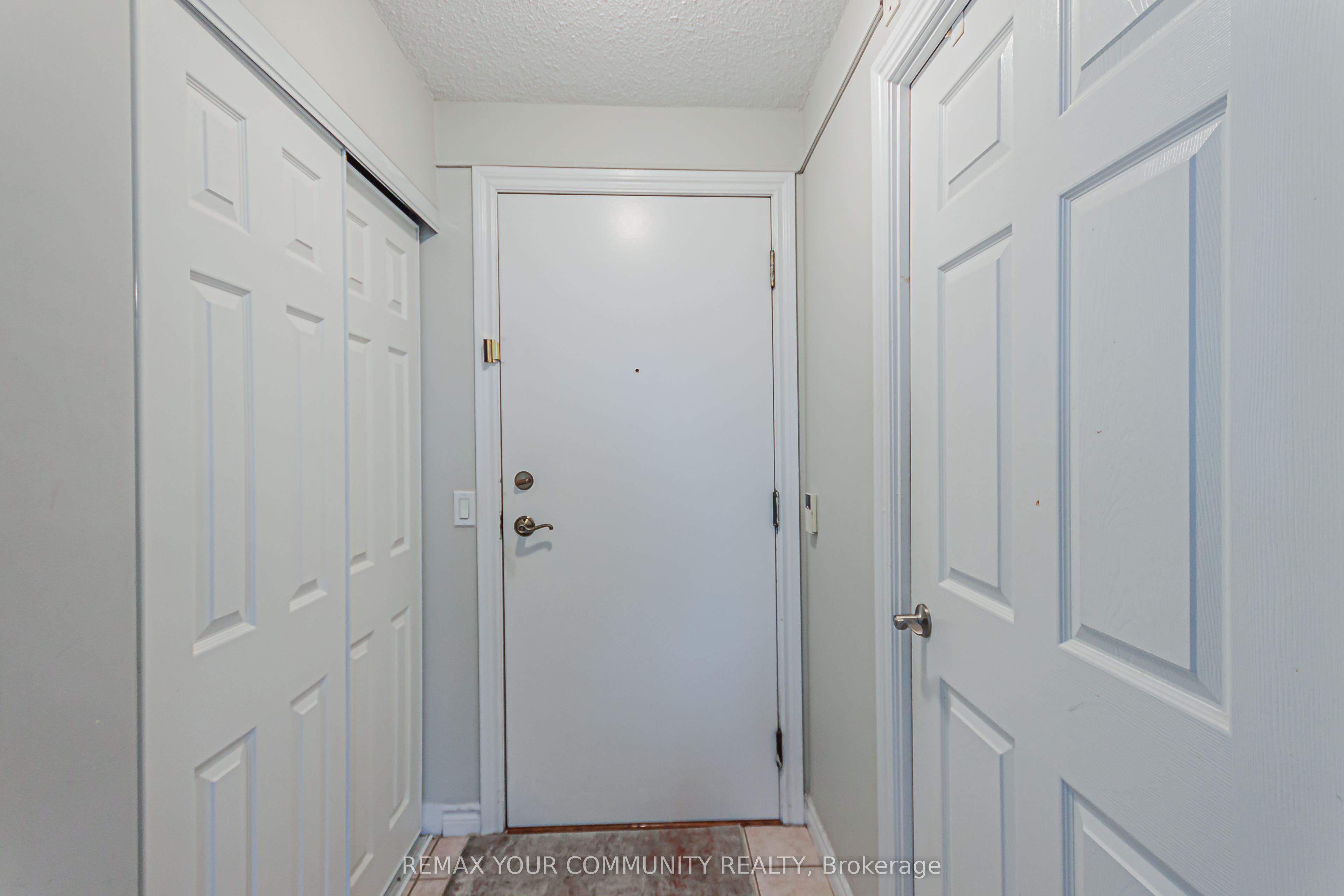 710 Humberwood Boulevard 303, Toronto, ON M9W 7J4 photo 3