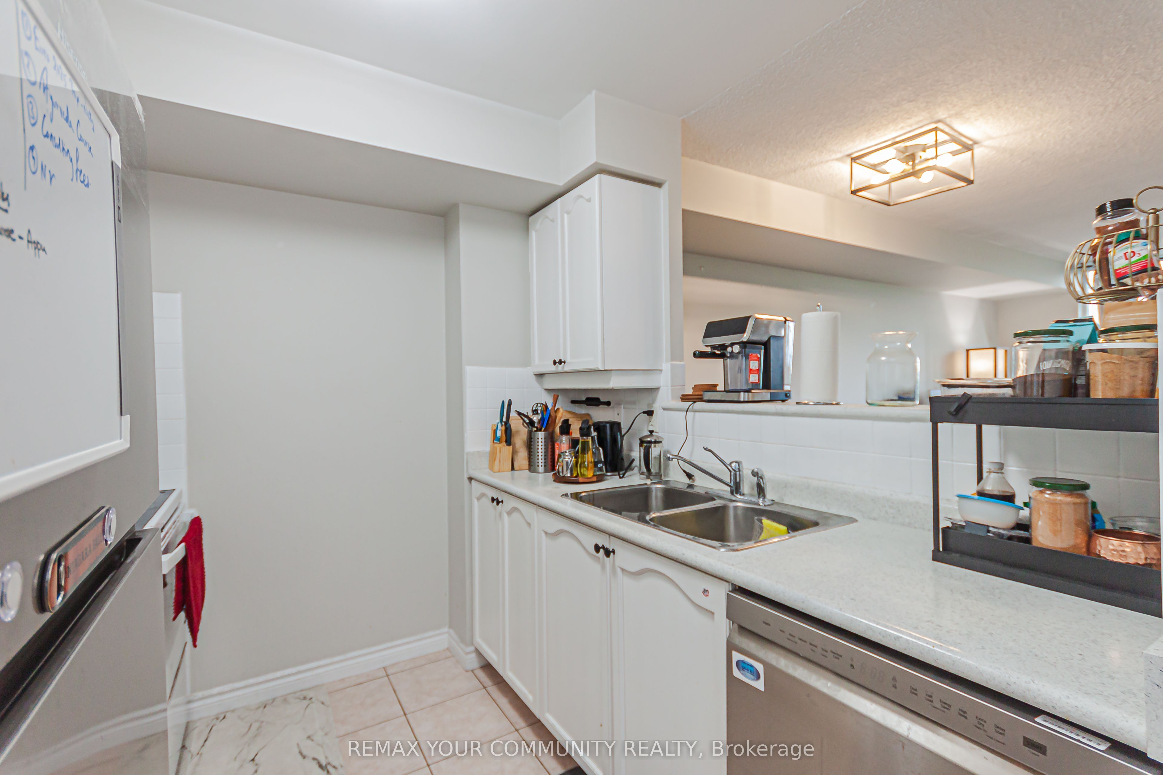 710 Humberwood Boulevard 303, Toronto, ON M9W 7J4 photo 4