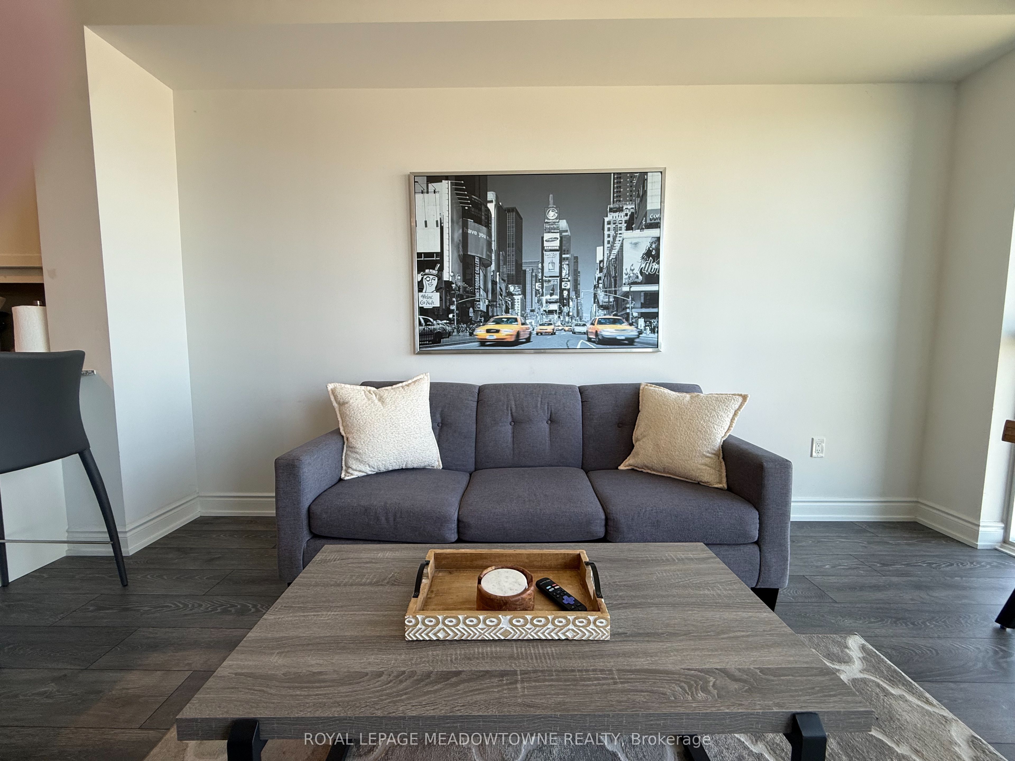 1050 Main Street E 512, Milton, ON L9T 9M3 photo 4