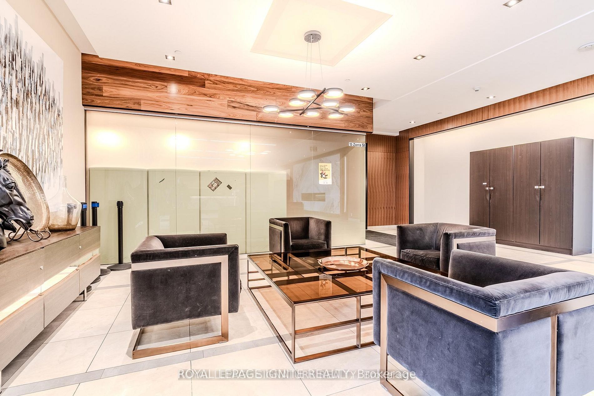 17 Zorra Street 810, Toronto, ON M8Z 0C8 photo 5