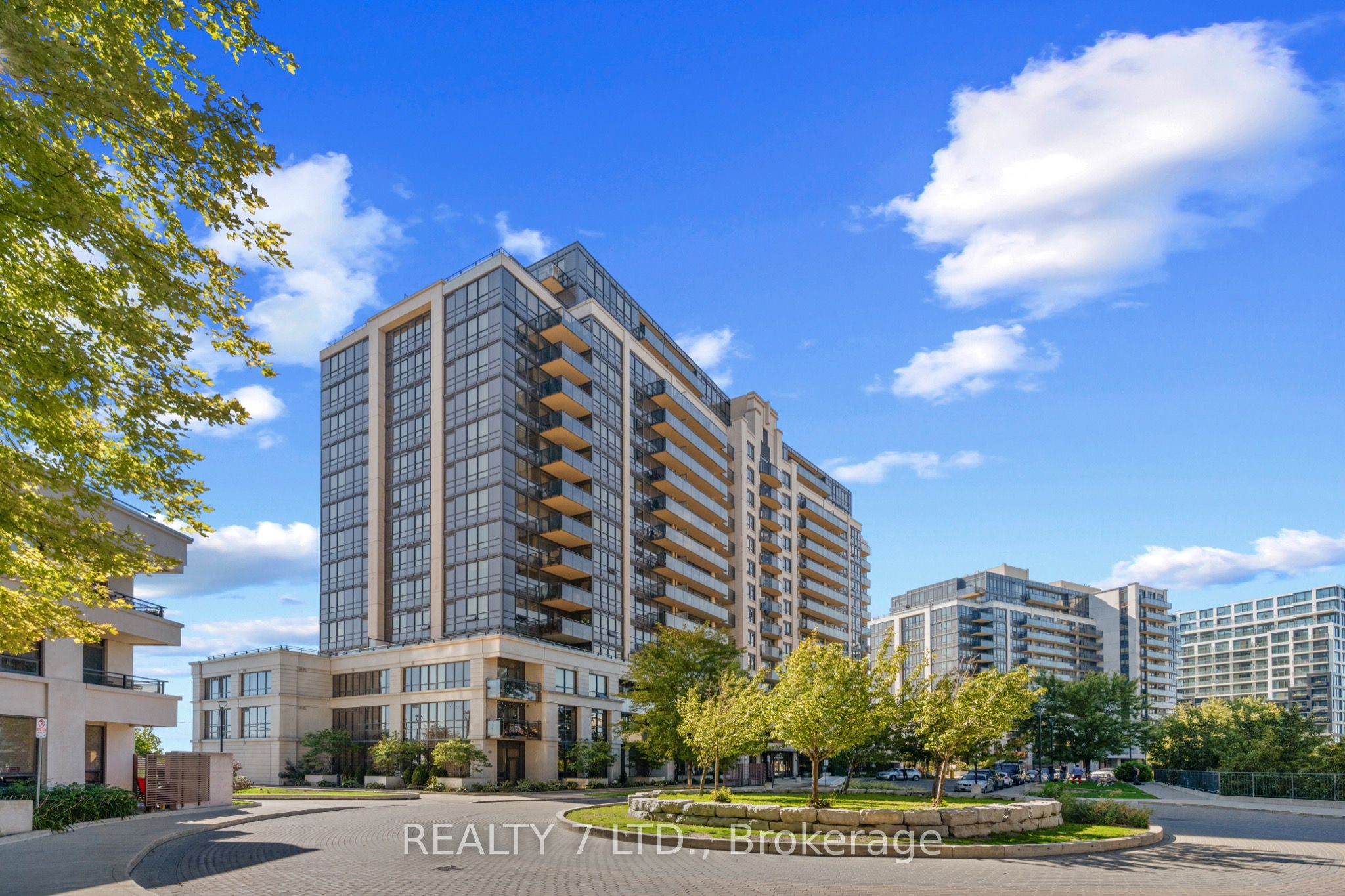 1070 Sheppard Avenue W 323, Toronto, ON M3J 0G8 photo 4