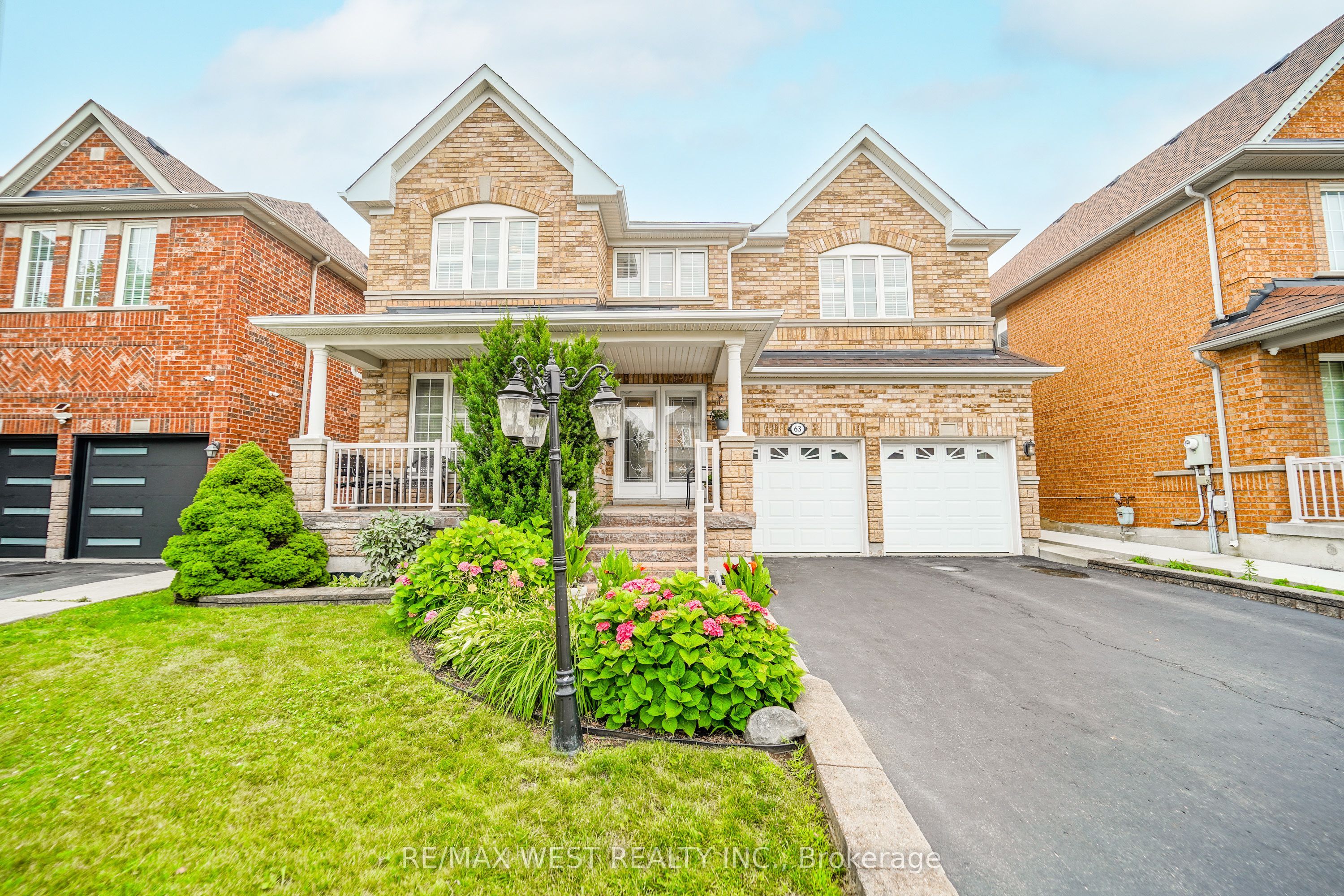 63 Lockheed Crescent, Brampton, ON L7A 3G4 photo 2
