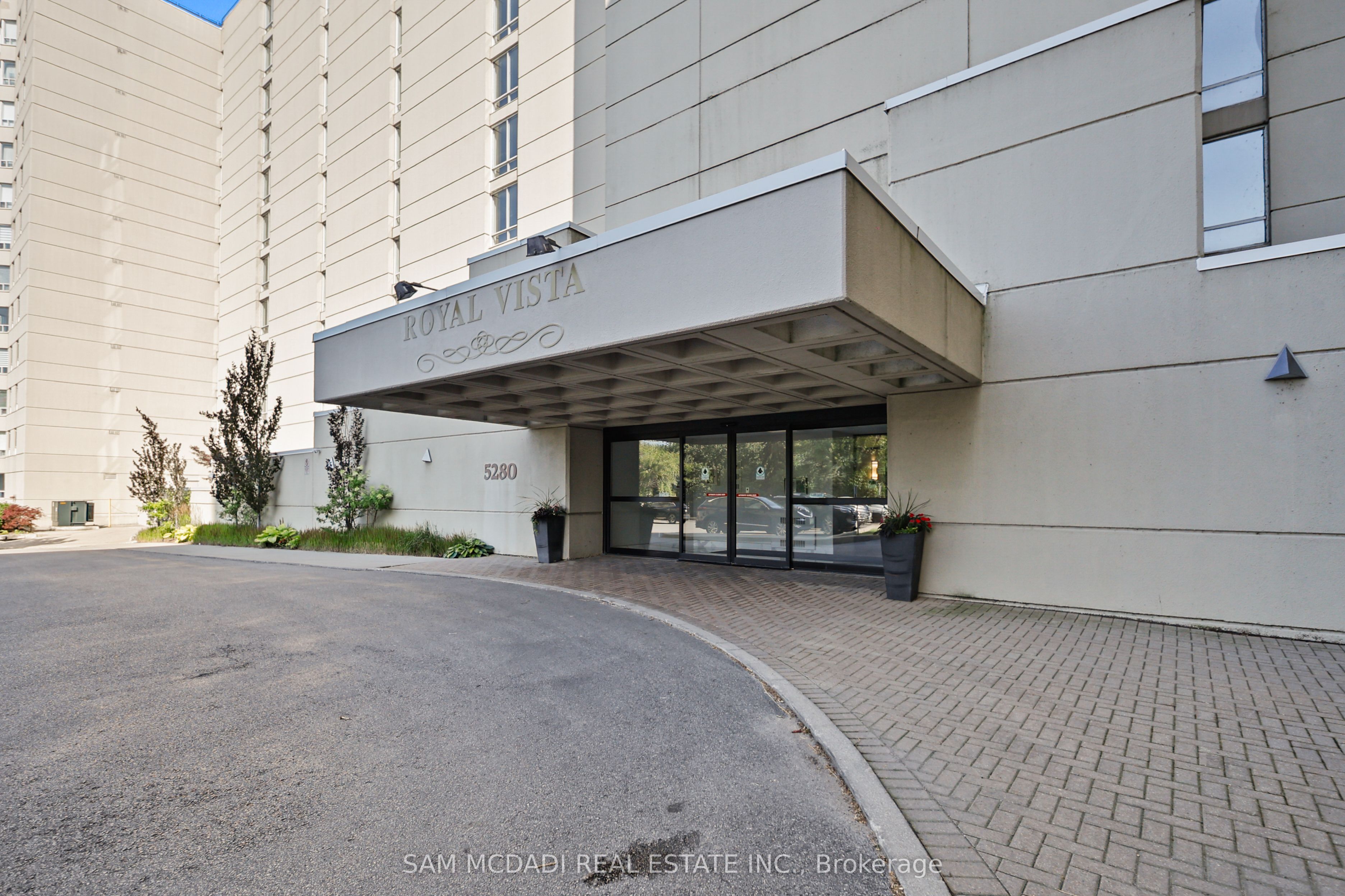 5280 Lakeshore Road 1105, Burlington, ON L7L 5R1 photo 5