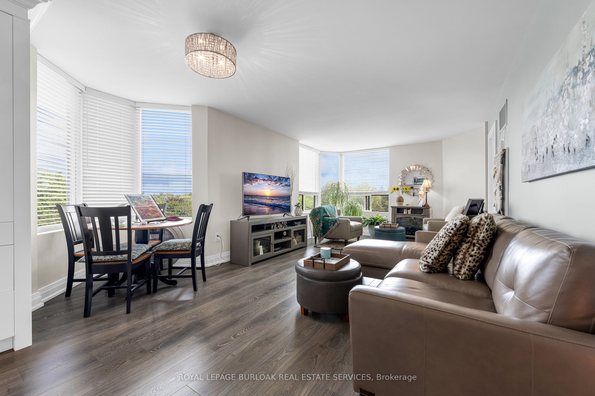 1270 Maple Crossing Boulevard 509, Burlington, ON L7S 2J3 photo 3
