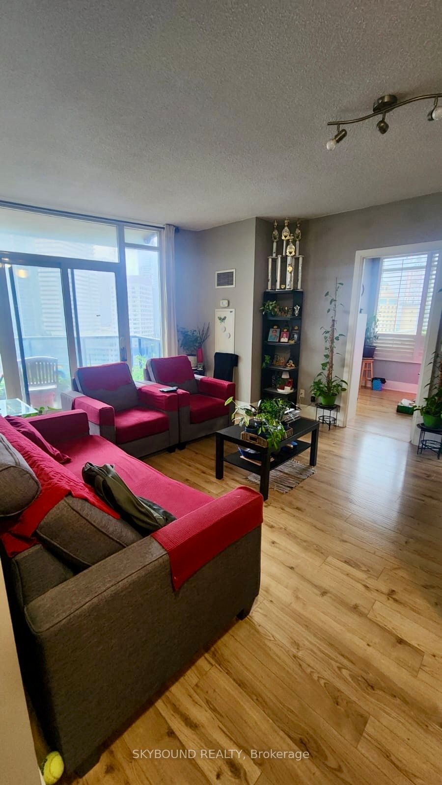 330 Burnhamthorpe Road W 1404, Mississauga, ON L5B 0E1 photo 4