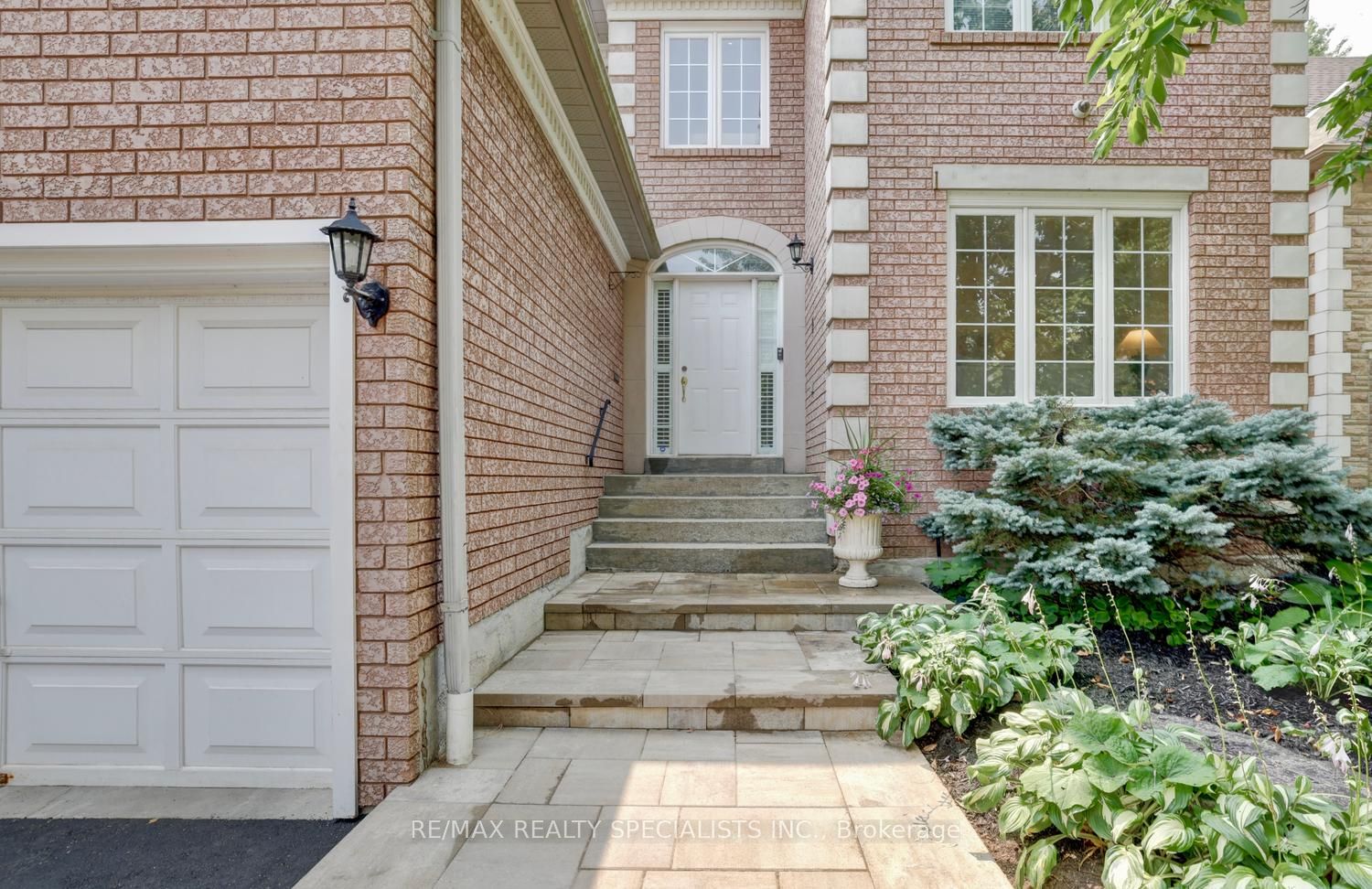 2947 Hammond Road, Mississauga, ON L5K 2M5 photo 4