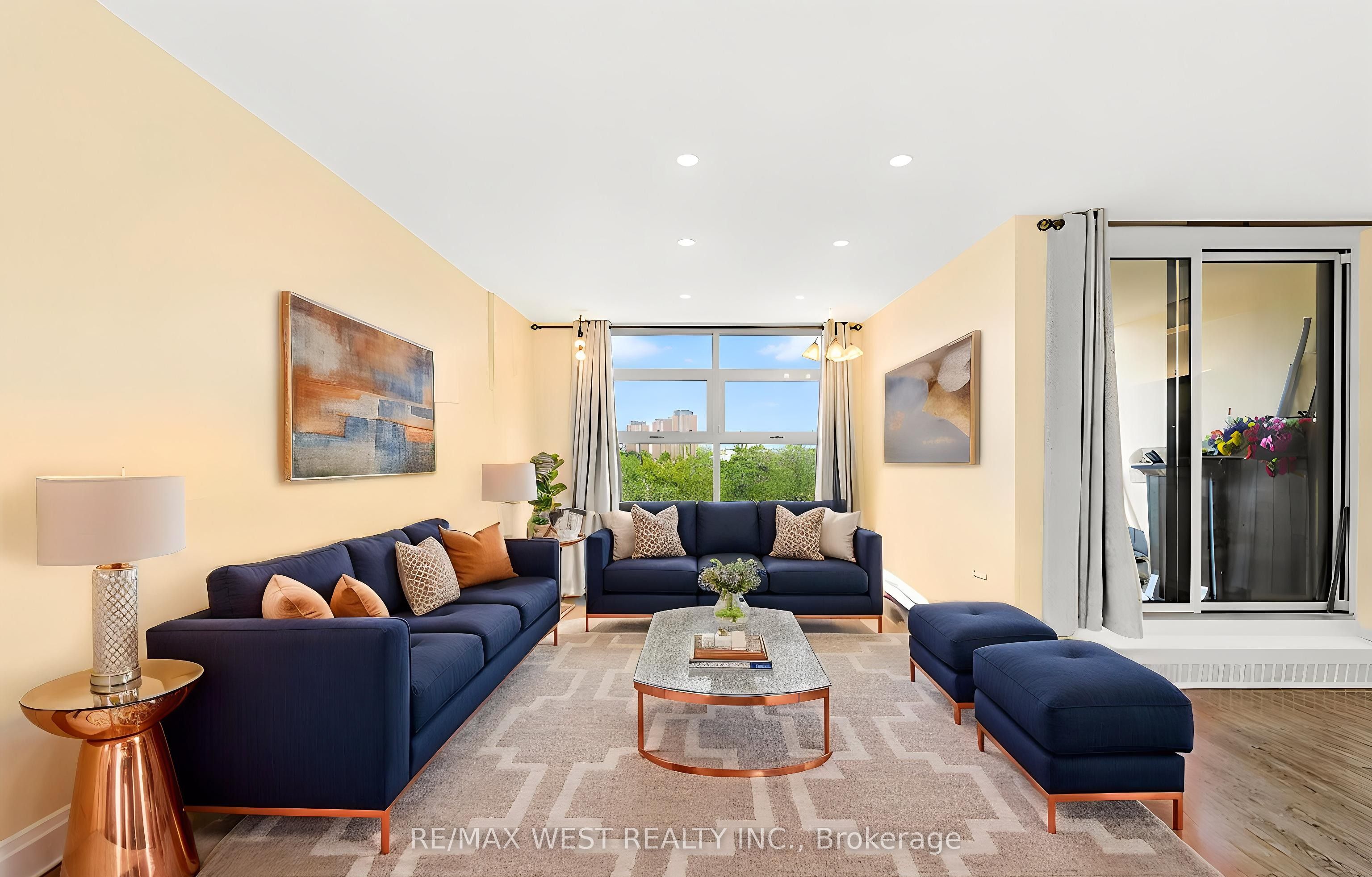 335 Driftwood Avenue 709, Toronto, ON M3N 2P3 photo 3