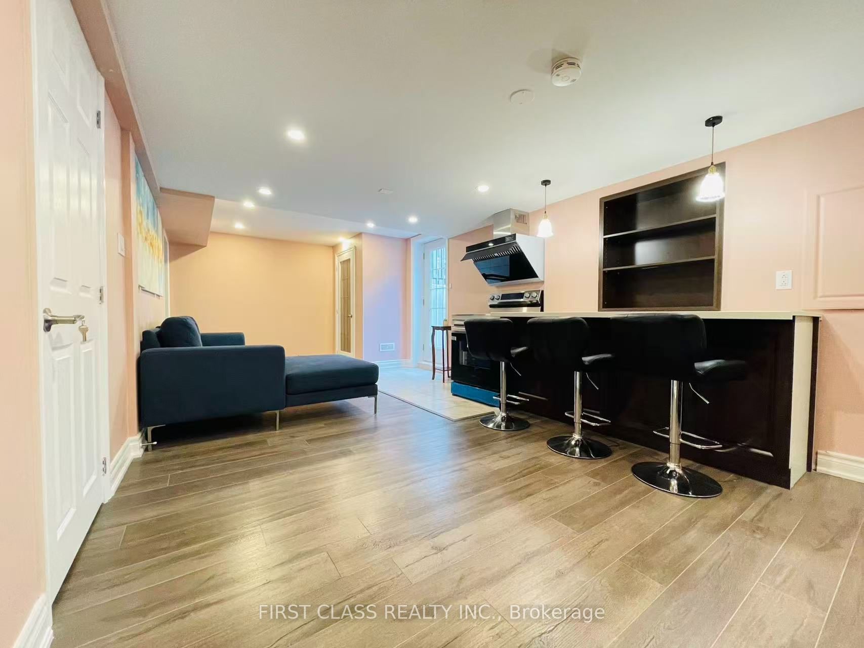 2100 Dunvegan Avenue Basement, Oakville, ON L6J 6N5 photo 5
