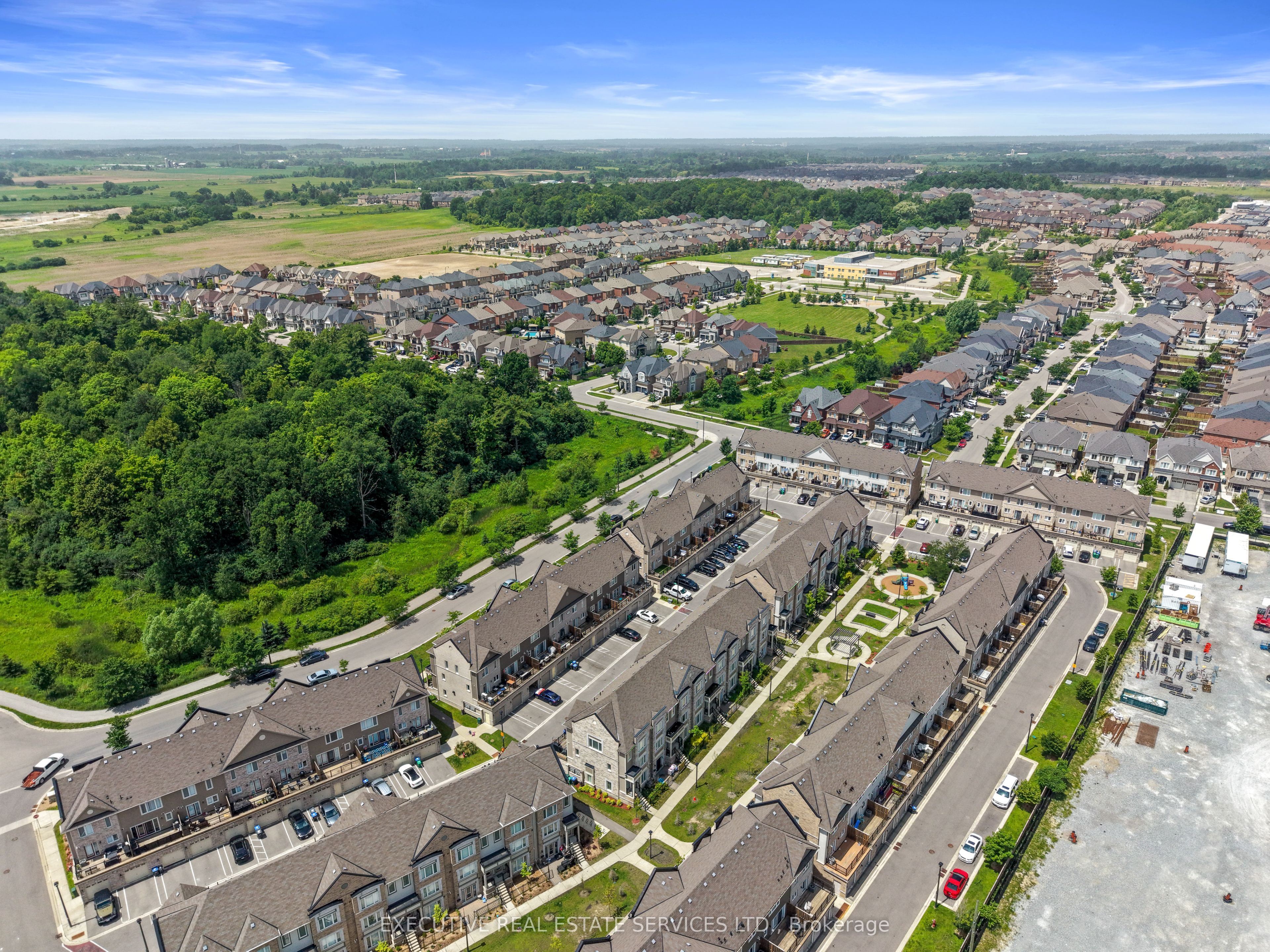 1 Beckenrose Court 144, Brampton, ON L6Y 6G2 photo 3