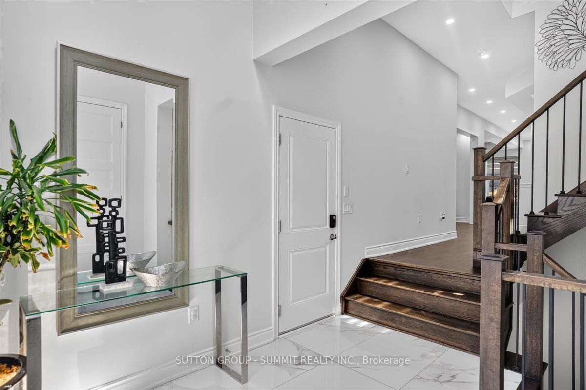 3469 Post Road, Oakville, ON L6H 0Y9 photo 4