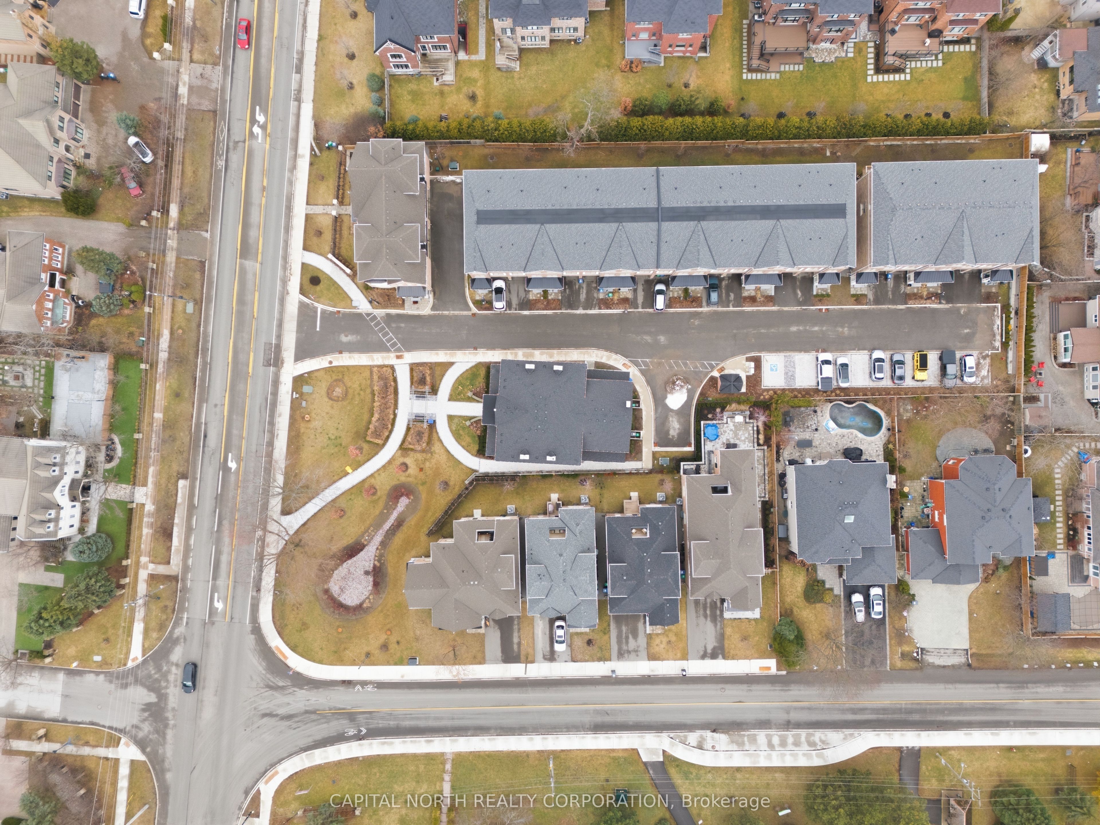 1980 Barber House Lane, Mississauga, ON L5M 2G9 photo 3