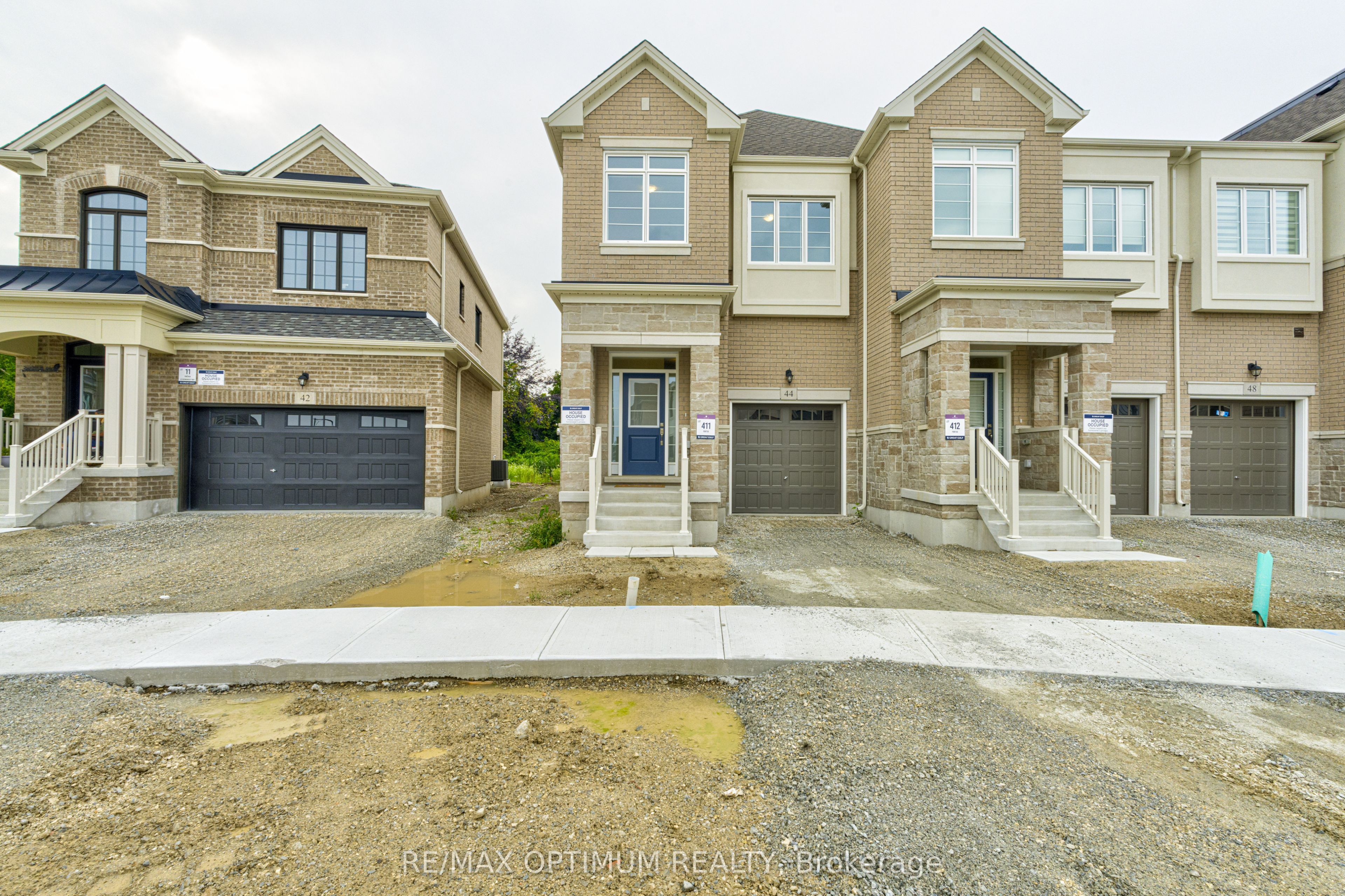 44 Bermondsey Way, Brampton, ON L6Y 6K9 photo 4