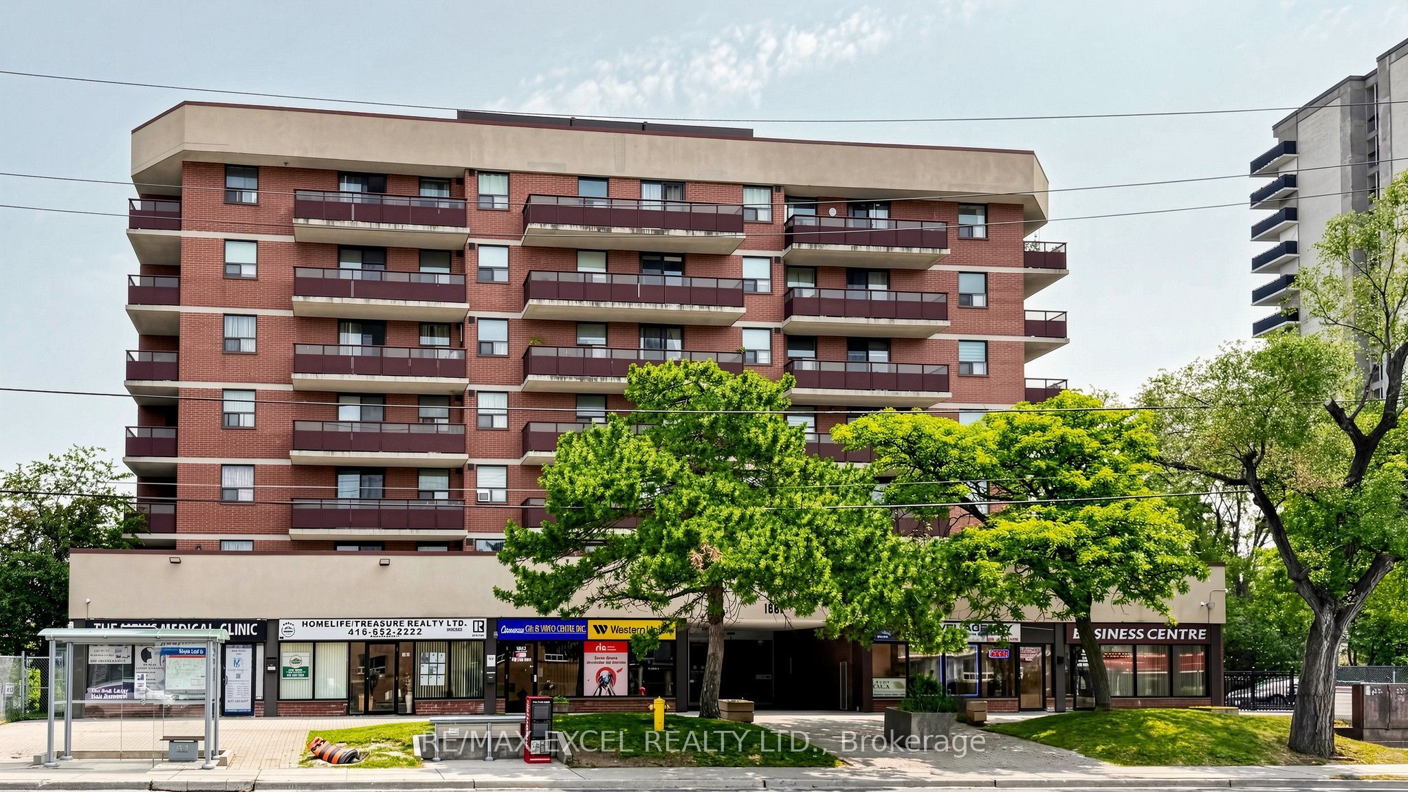 1881 Jane Street 401, Toronto, ON M9N 3S7 photo 2