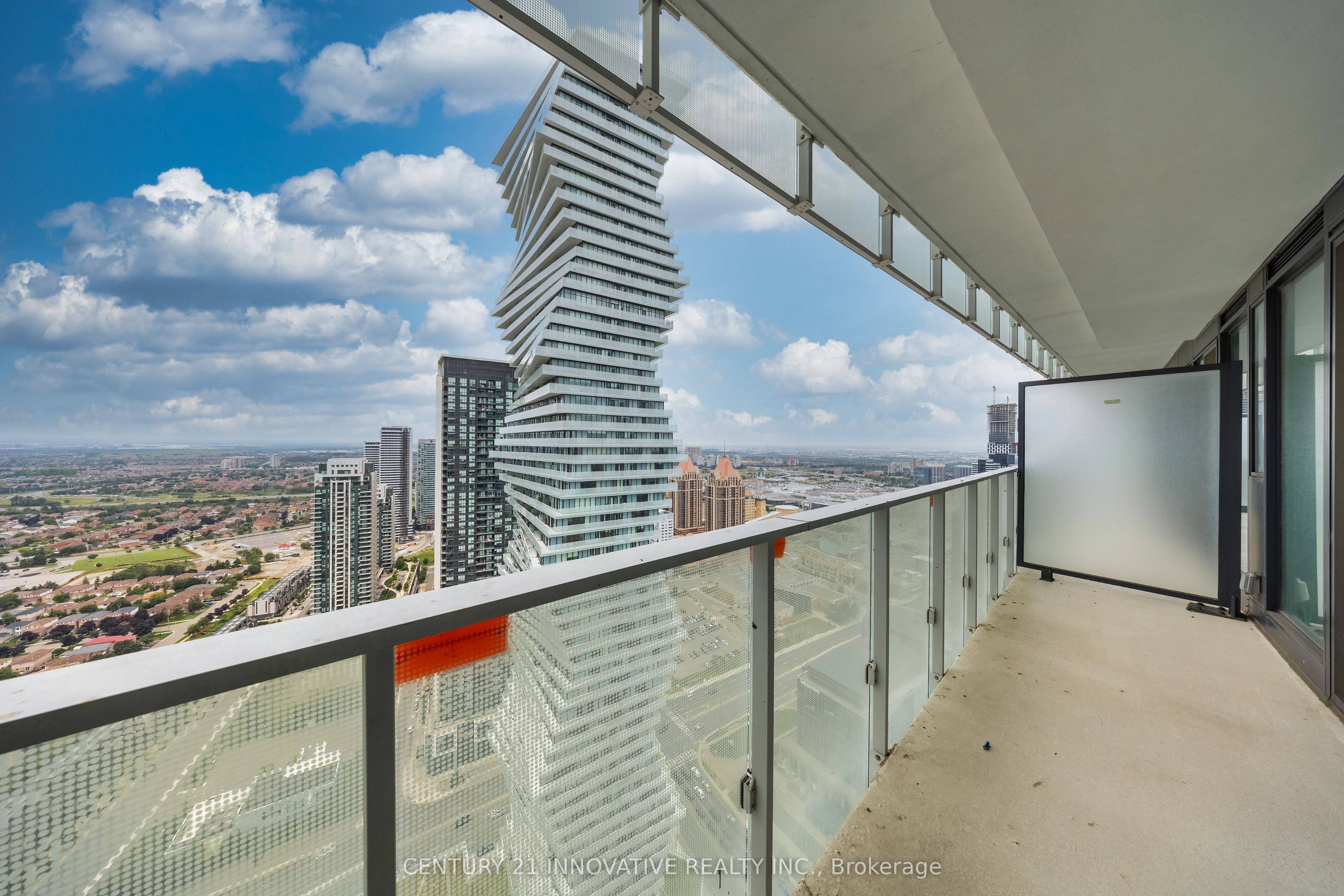 3883 SE quartz Road W 4011, Mississauga, ON L5B 0M4 photo 5