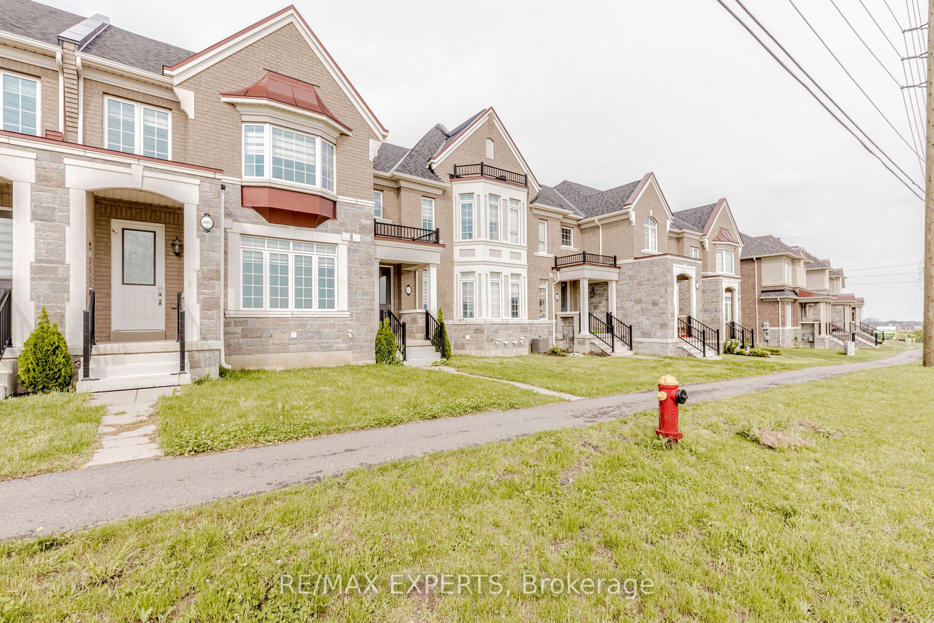 4025 Sixth Line, Oakville, ON L6H 3P8 photo 3
