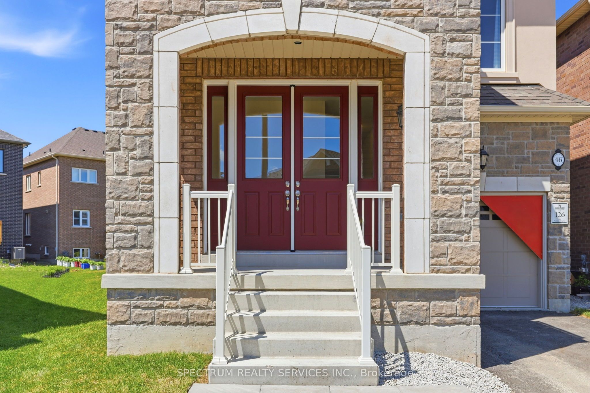 46 Pearen Heights, Caledon, ON L7C 4J9 photo 2