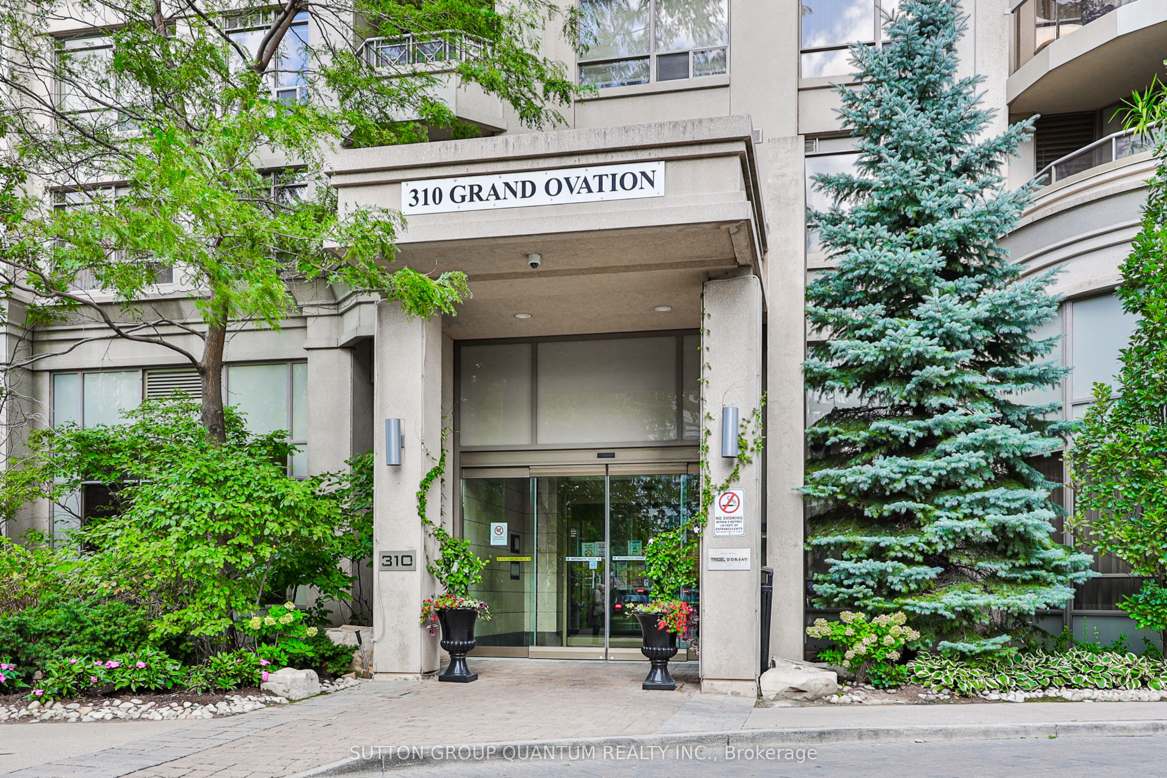 310 Burnhamthorpe Road W 1602, Mississauga, ON L5B 4P9 photo 5