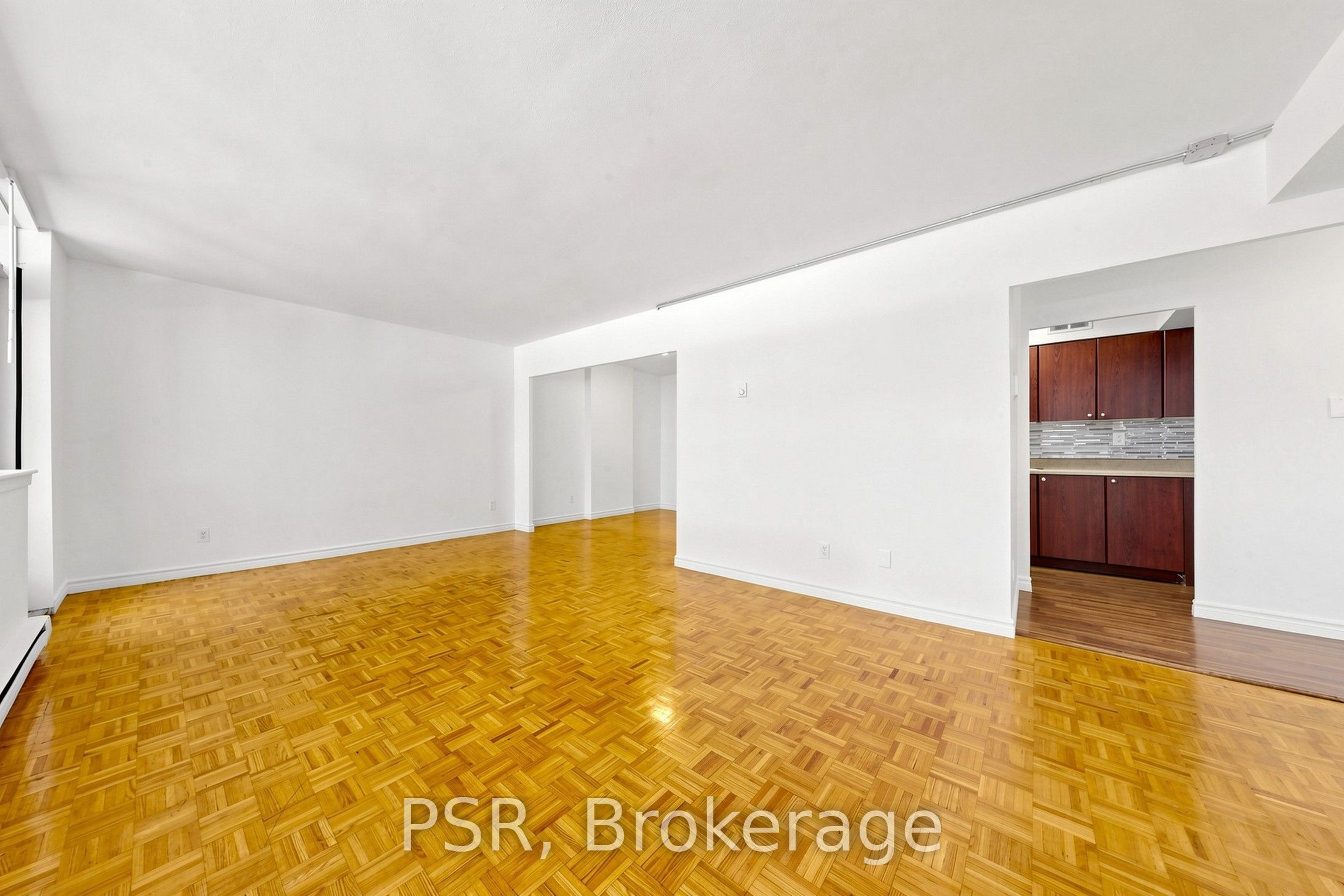 240 Markland Drive 210, Toronto, ON M9C 1R3 photo 4