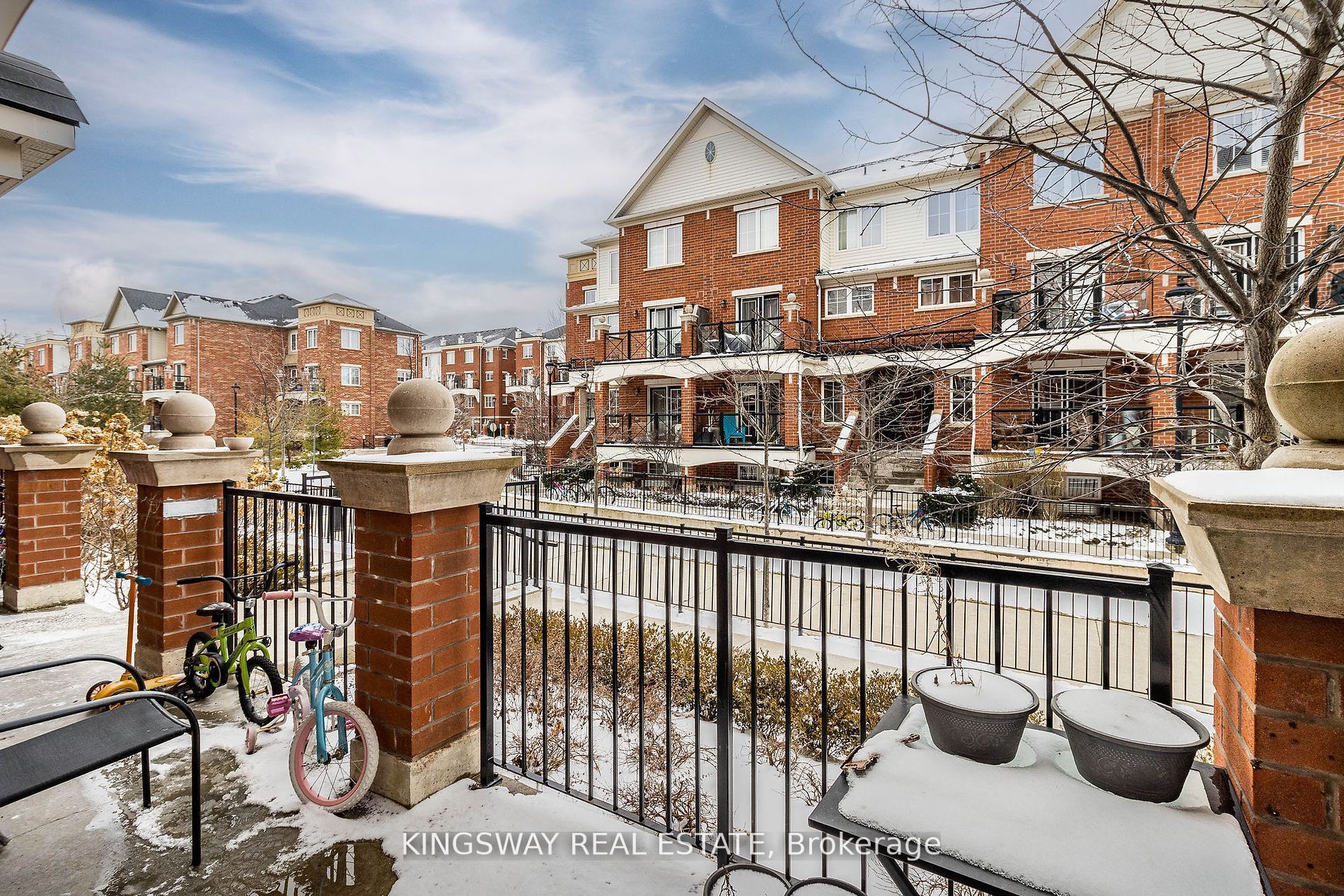 2480 Post Road 32, Oakville, ON L6H 0G6