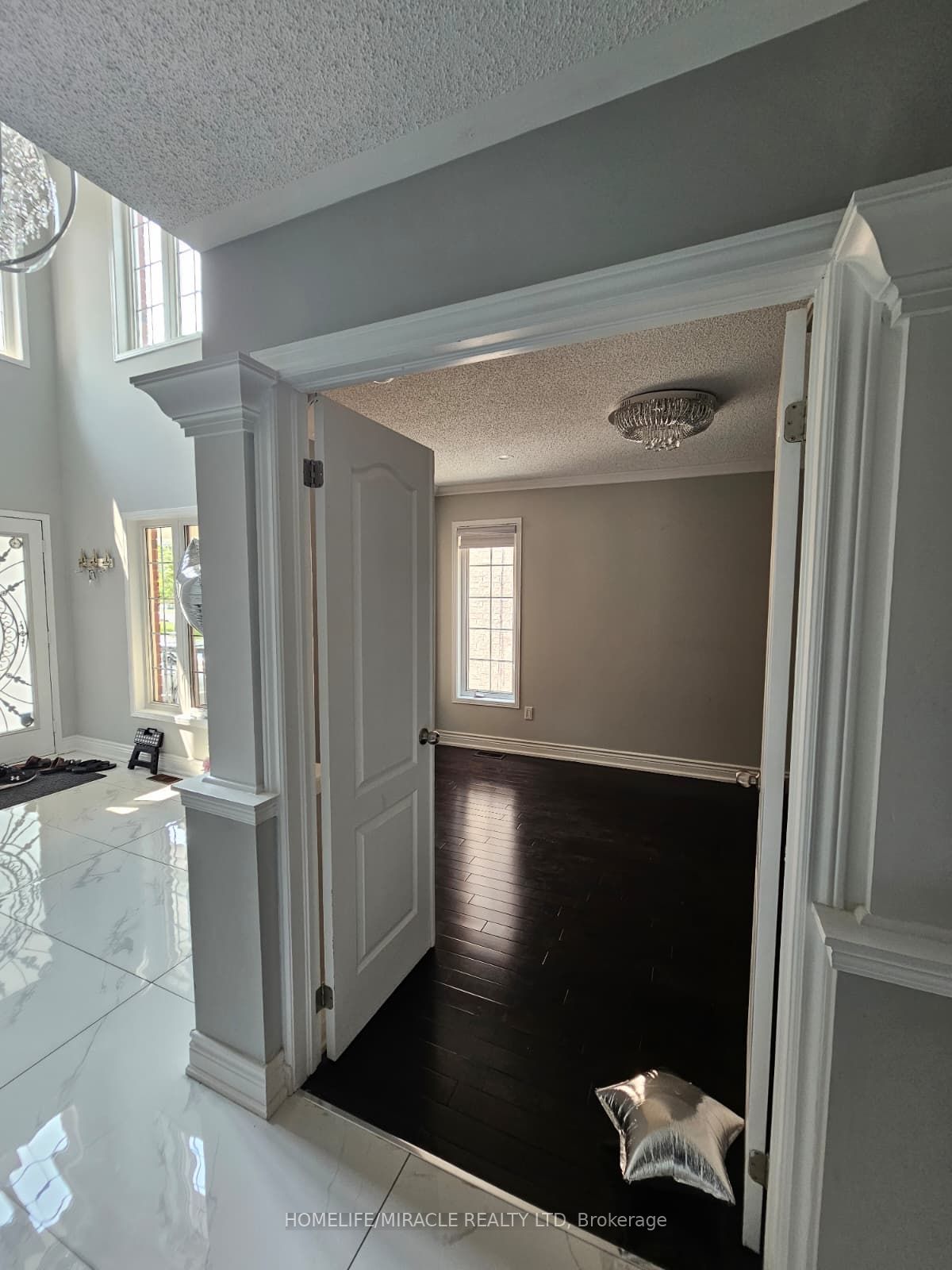 20 Summer Mist Court, Brampton, ON L6R 2Z1 photo 5