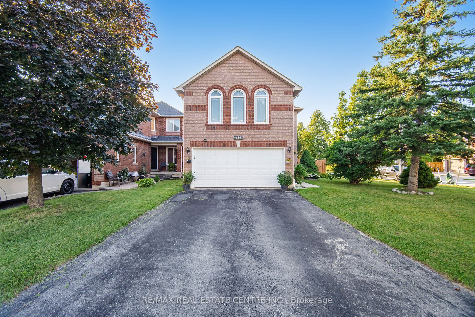 3725 Althorpe Circle N, Mississauga, ON L5N 7G5 photo 4