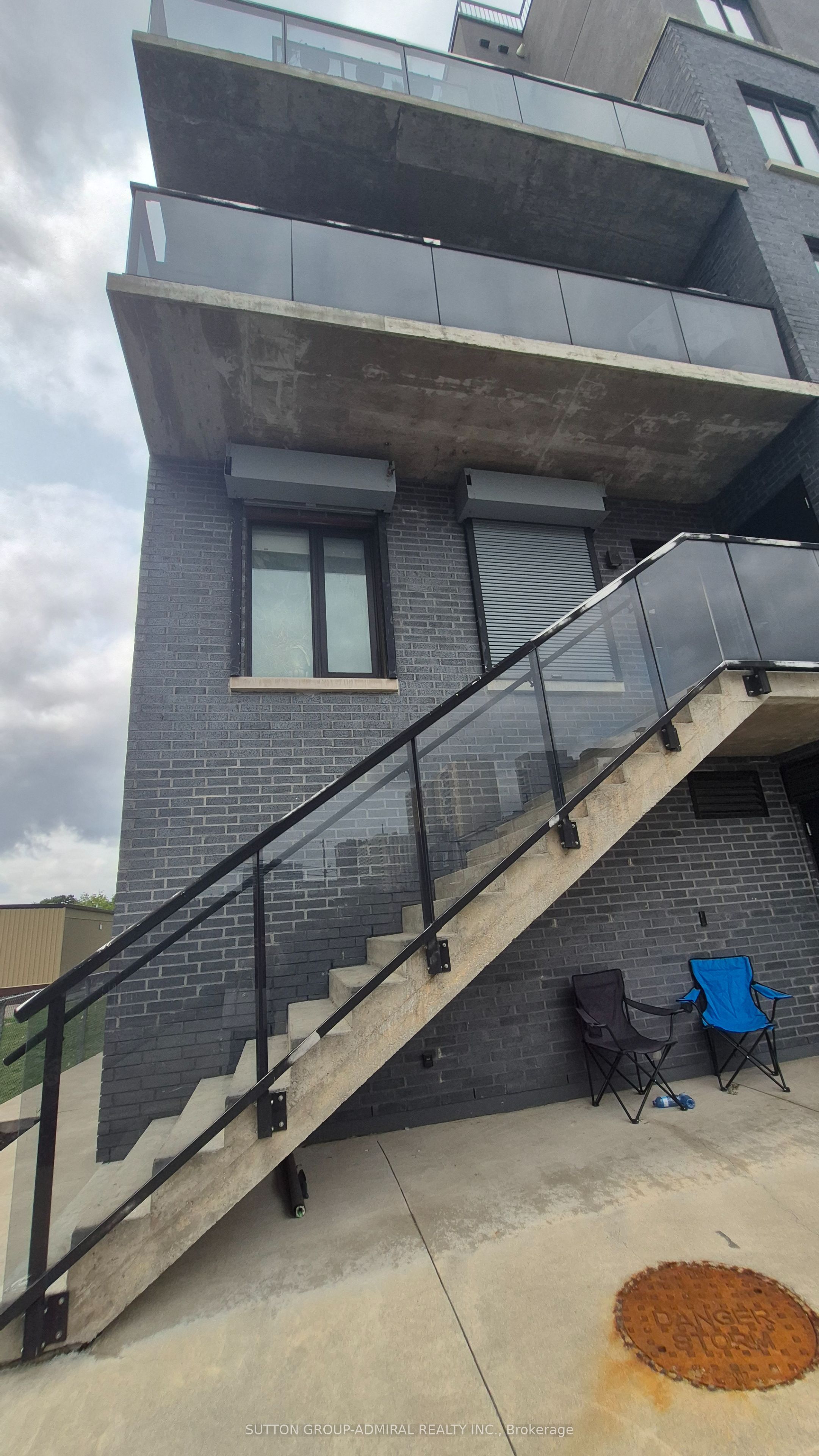 293 Viewmount Avenue 202, Toronto, ON M6B 3H8 photo 2
