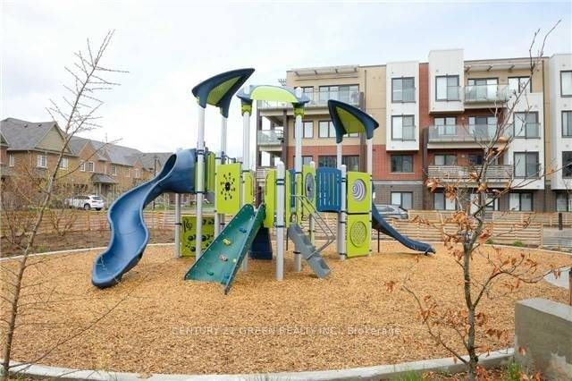 5025 Harvard Road 109, Mississauga, ON L5M 0W6 photo 3