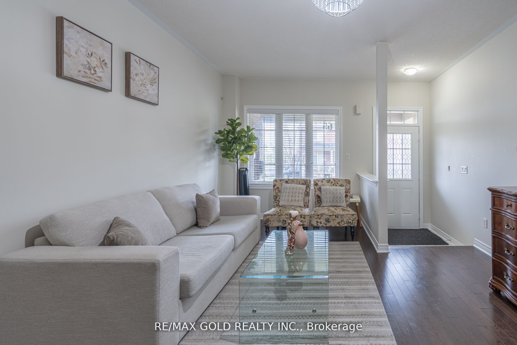 65 Villadowns Trail, Brampton, ON L6R 3Y8 photo 2