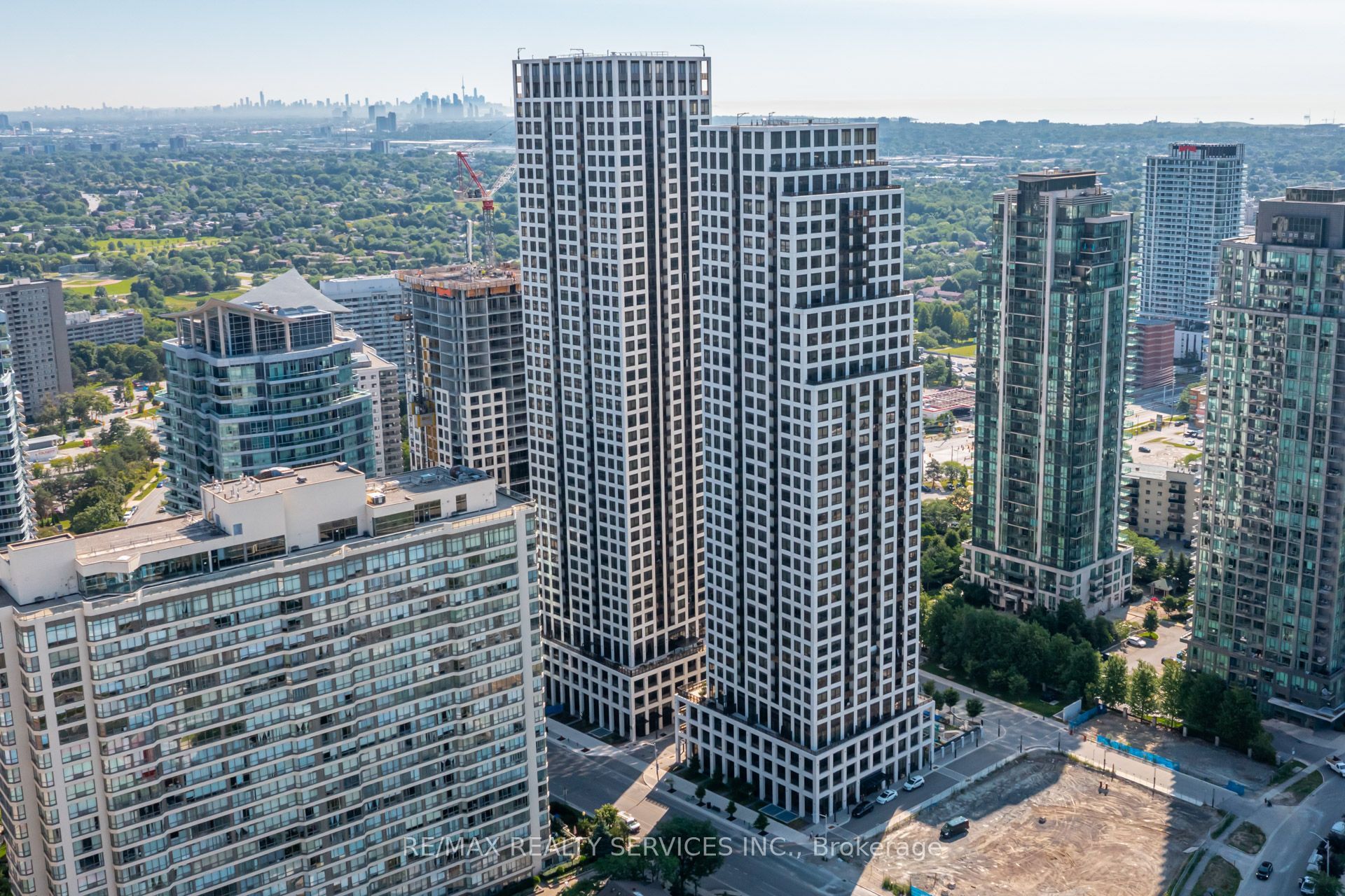 36 Elm Drive 3507, Mississauga, ON L5B 0N3 photo 3