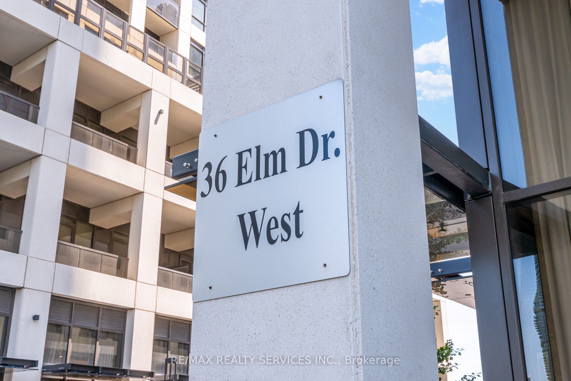 36 Elm Drive 3507, Mississauga, ON L5B 0N3 photo 4