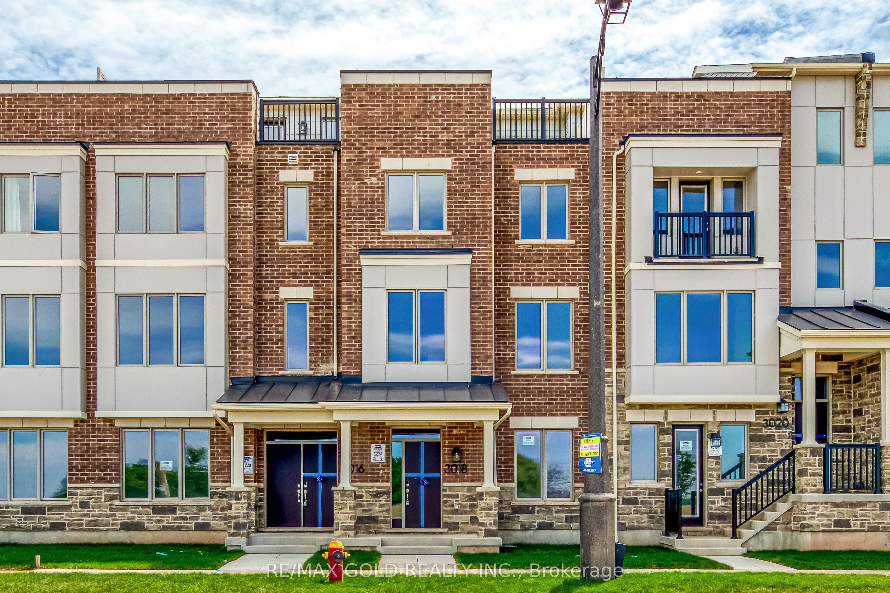 3018 John McKay Boulevard S, Oakville, ON L6H 3Z9 photo 2