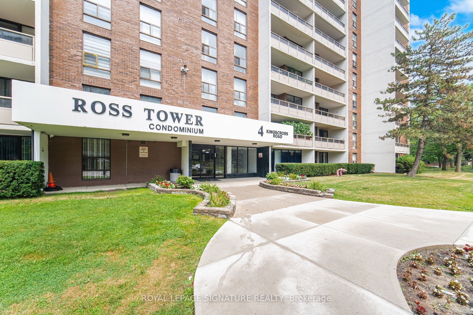 4 Kings Cross Road 303, Brampton, ON L6T 3X8 photo 2