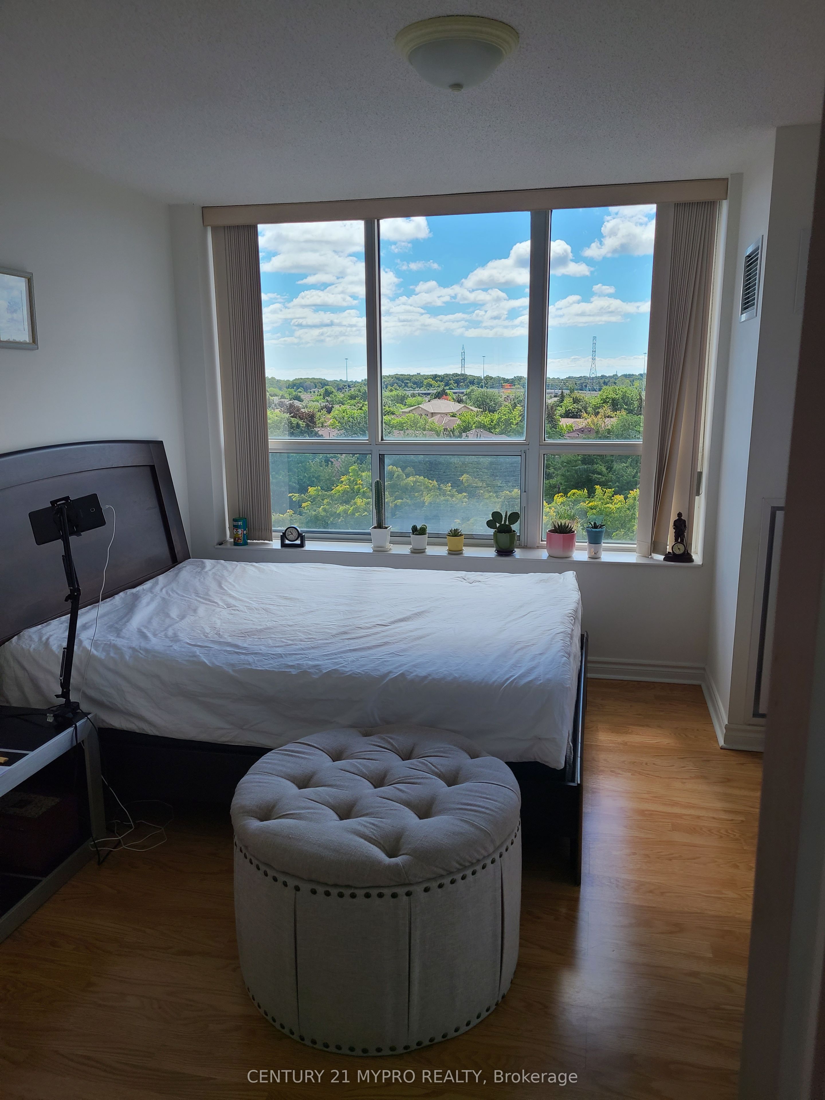 4640 Kimbermount Avenue #603, Mississauga, ON L5M 5W6 photo 5
