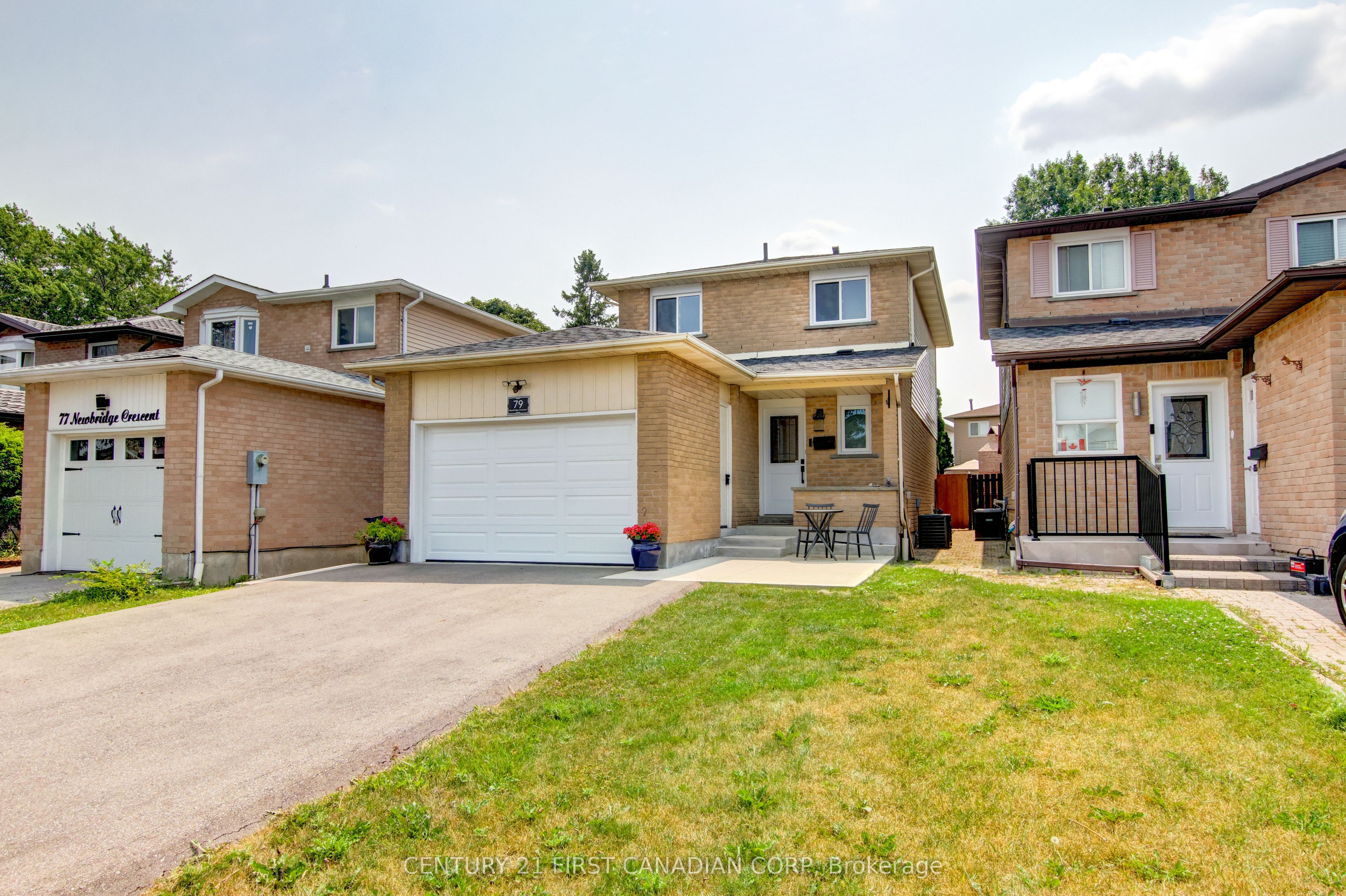 79 Newbridge Crescent, Brampton, ON L6S 4B5 photo 2
