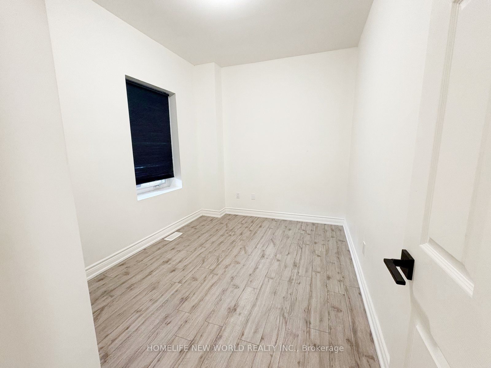 679 Gladstone Avenue Laneway, Toronto, ON M6H 3J5 photo 3