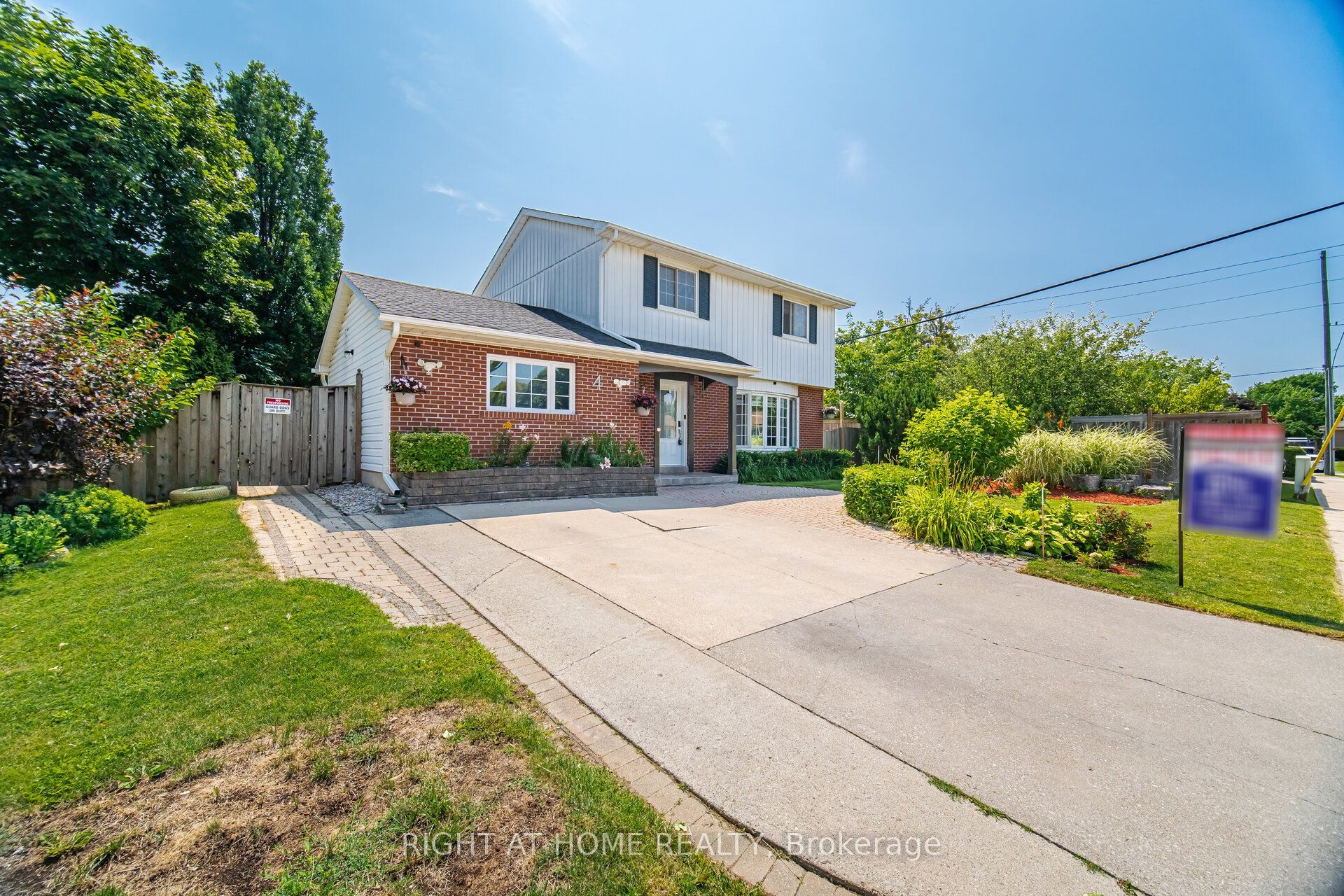4 Rosefield Drive, Halton Hills, ON L7G 4R1 photo 4