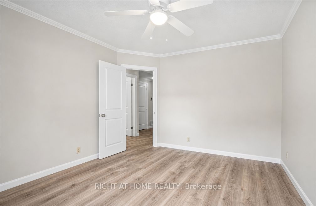 1788 Keele Street, Toronto, ON M6M 3X1 photo 3