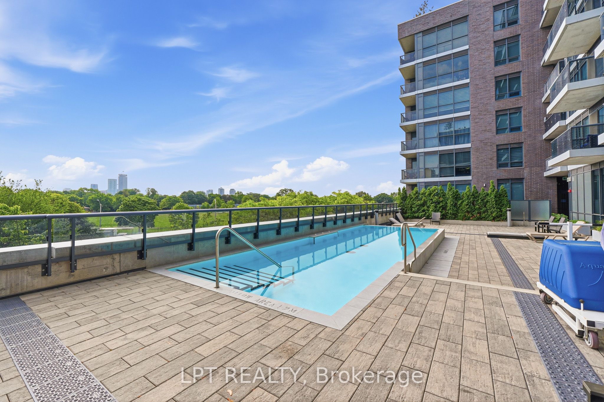 10 Gibbs Road 709, Toronto, ON M9B 0E2 photo 4