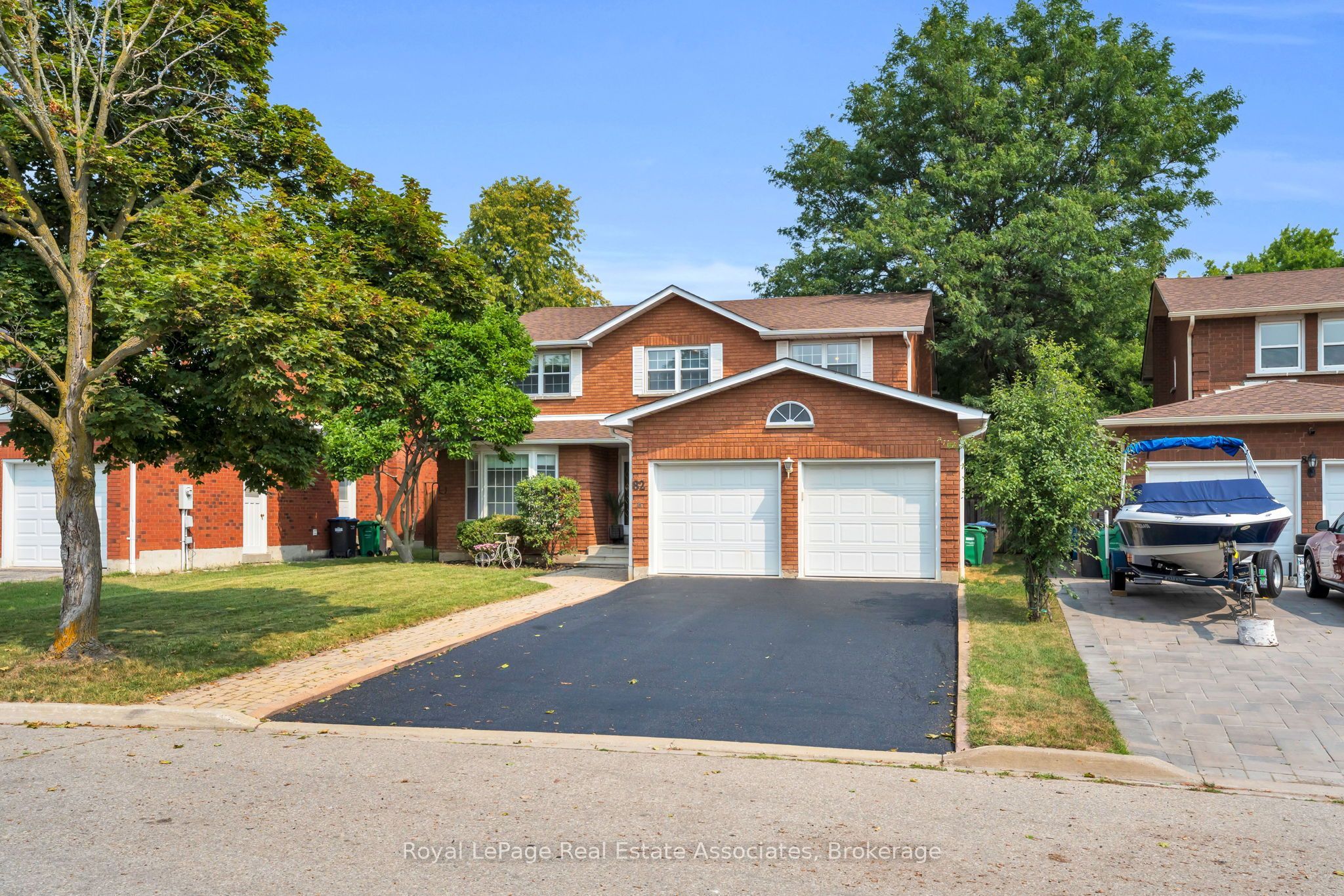 82 Turtlecreek Boulevard, Brampton, ON L6W 3X9 photo 3